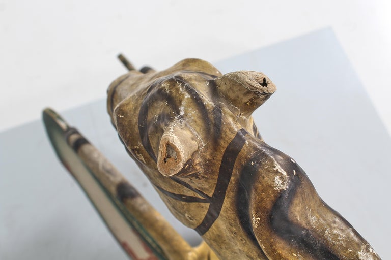 Cavallo a dondolo fatto a mano della metà del XIX secolo in