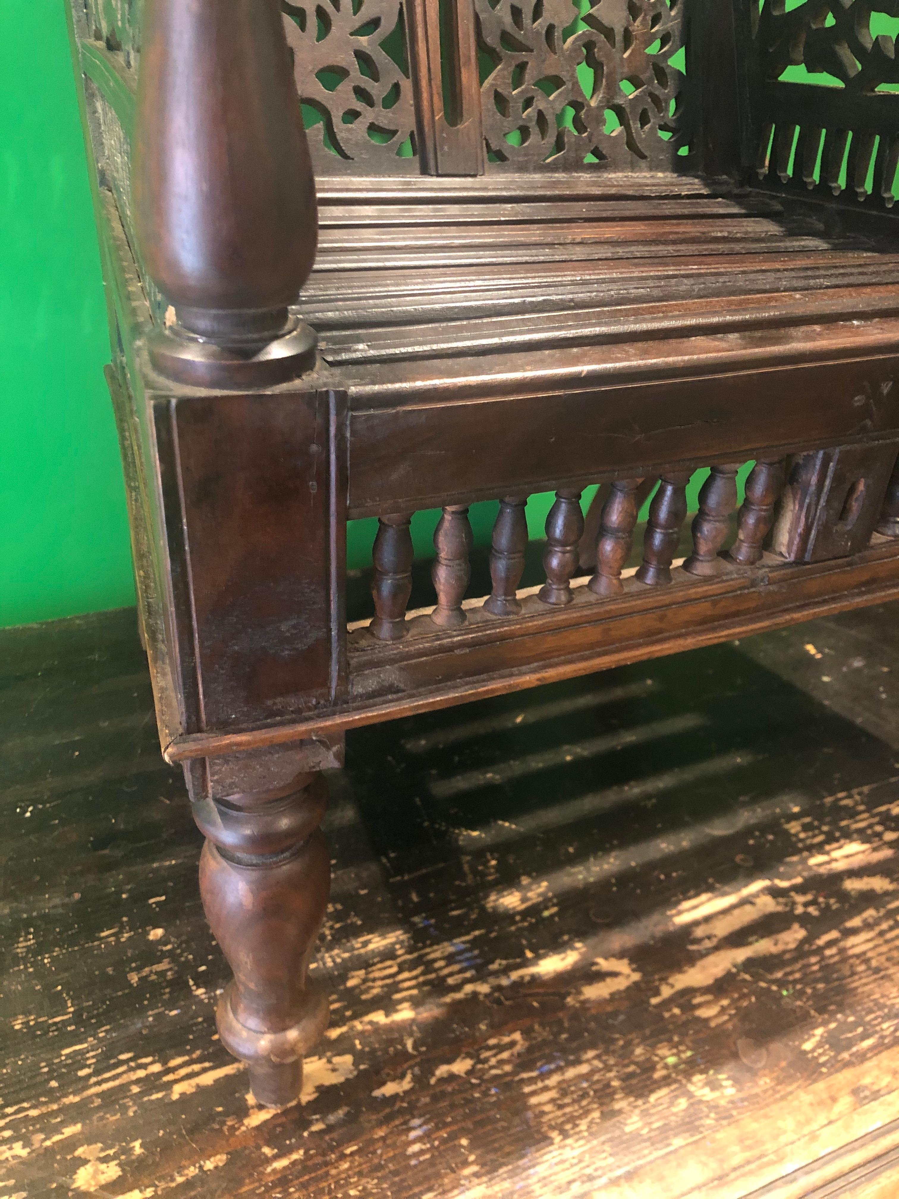 Mid-19th Century Hardwood Victorian Moorish Chair For Sale 1