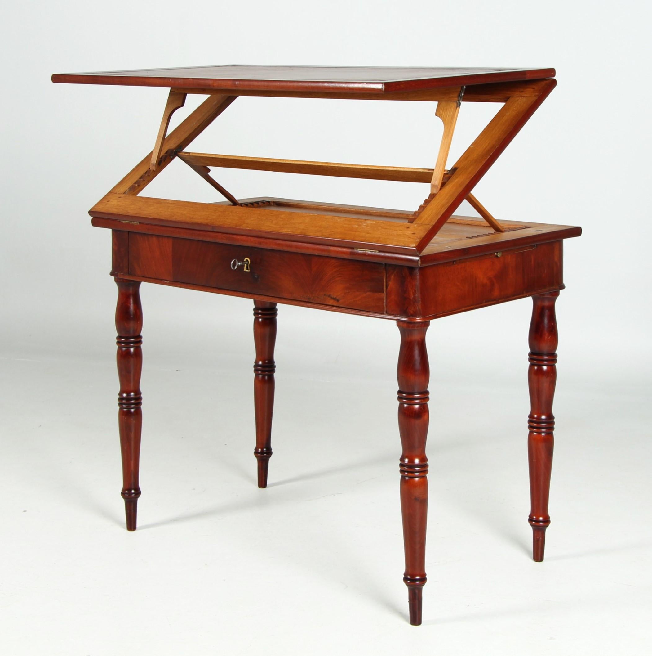 French Mid 19th Century High-Adjustable Architect's Table, Mahogany, France, circa 1850 For Sale