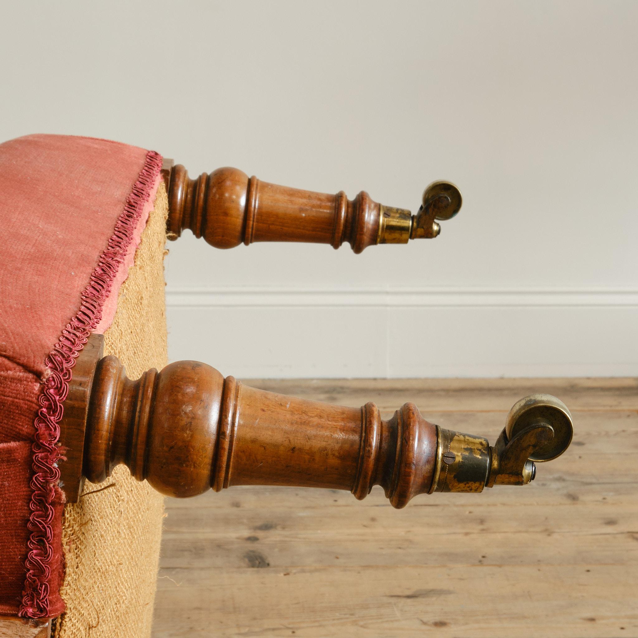Fauteuil ouvert de style Howard, milieu du 19e siècle en vente 3