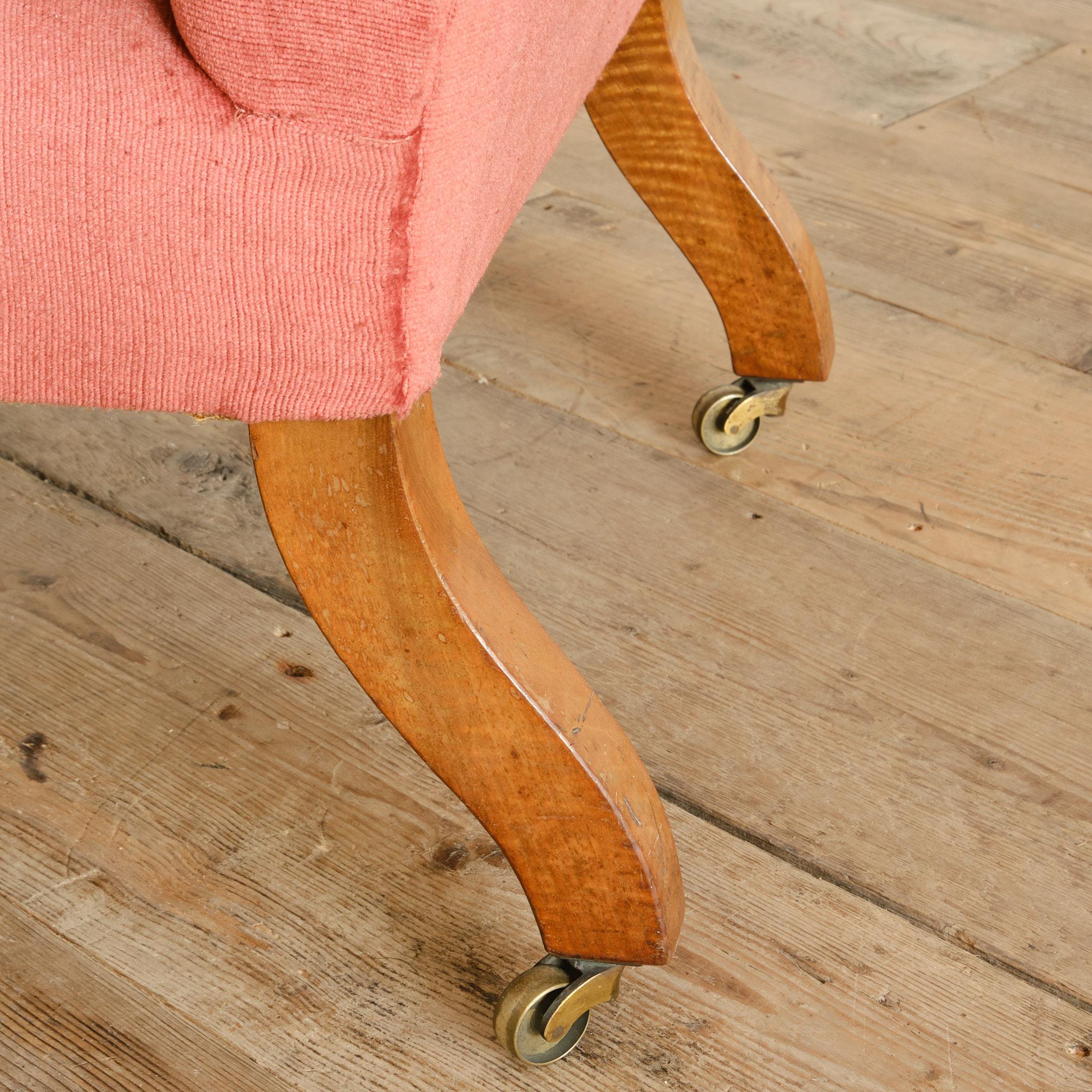 Fauteuil ouvert de style Howard, milieu du 19e siècle en vente 4