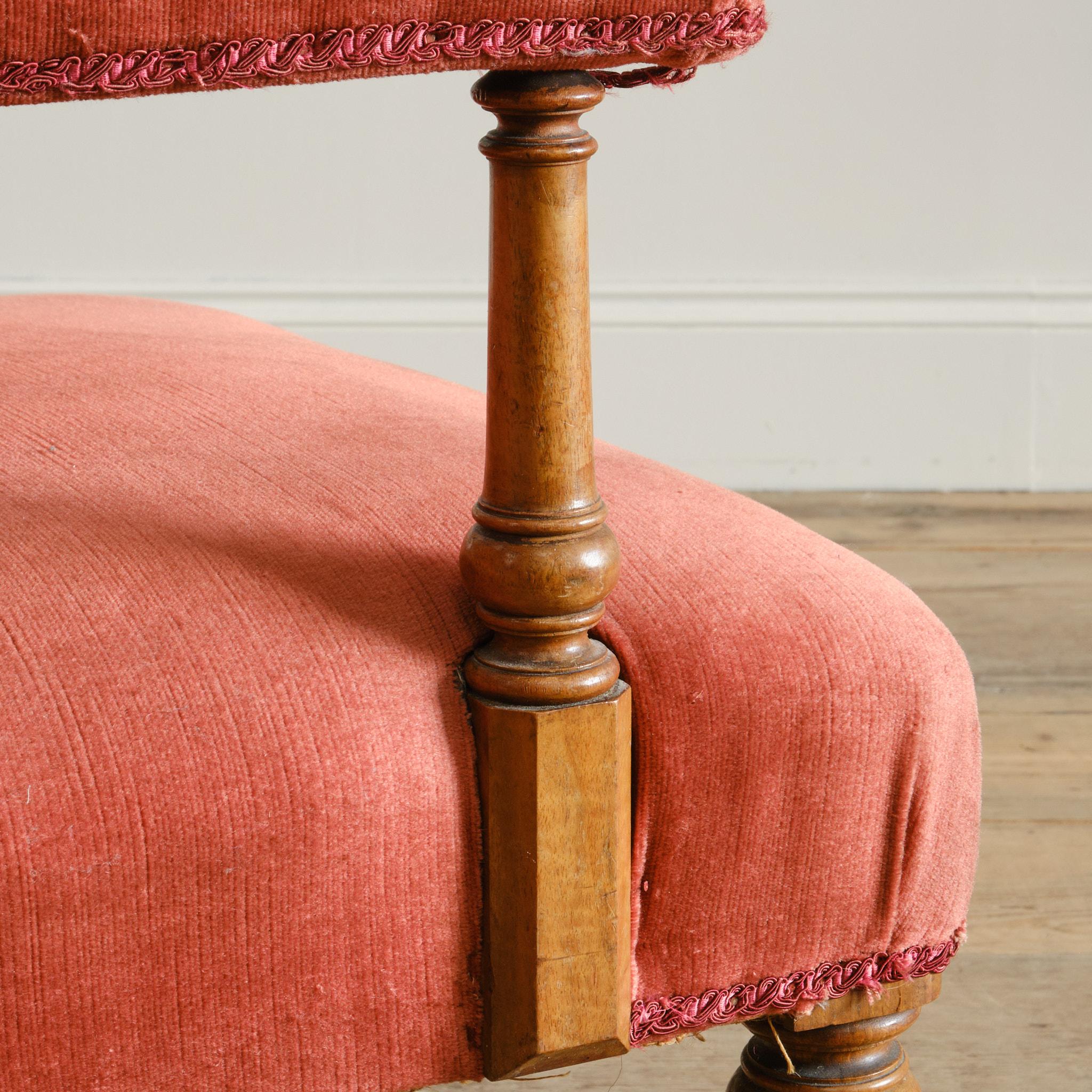 Fauteuil ouvert de style Howard, milieu du 19e siècle en vente 1