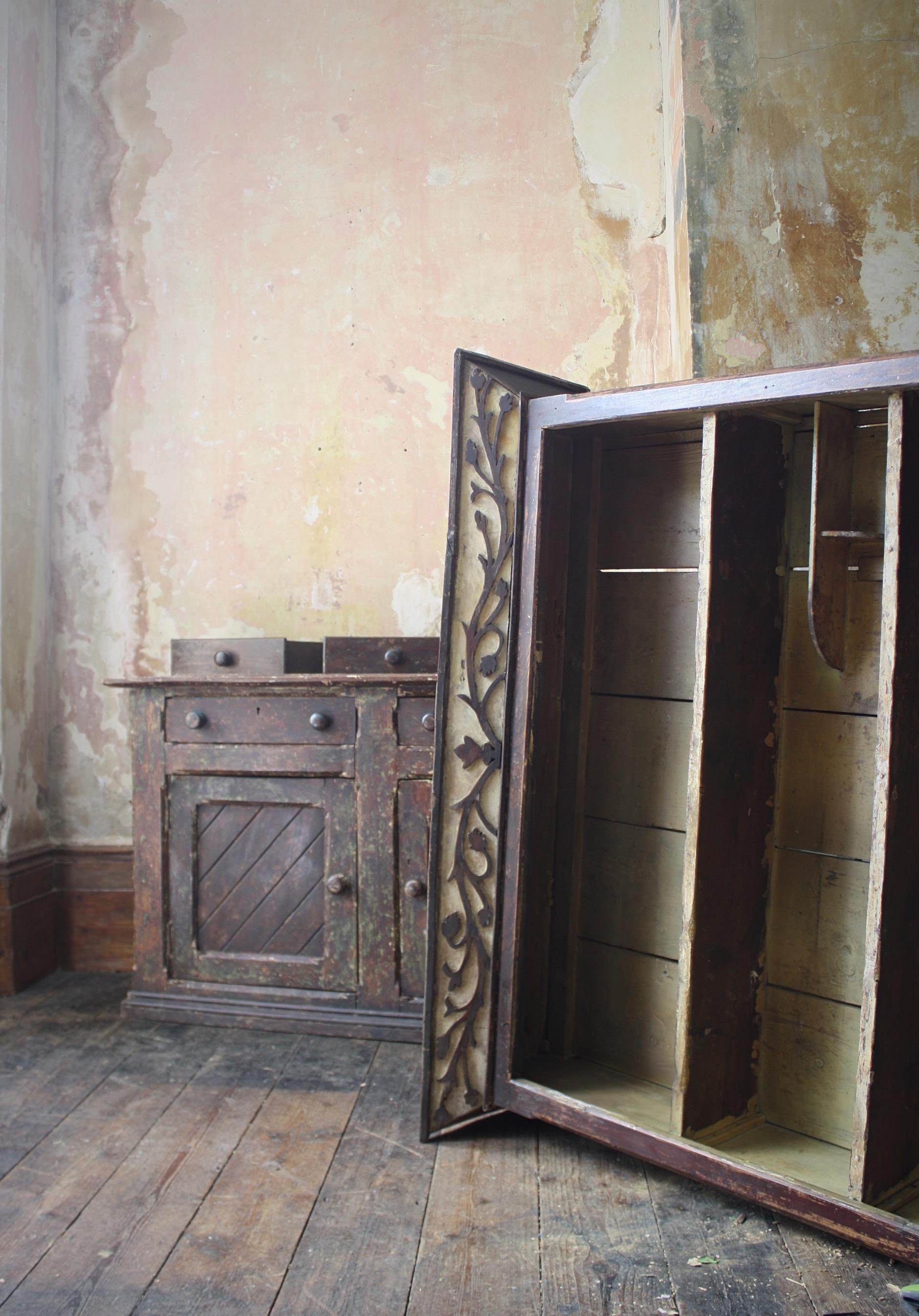 Mid 19th Century Irish Elm Dresser County Kilkenny 14