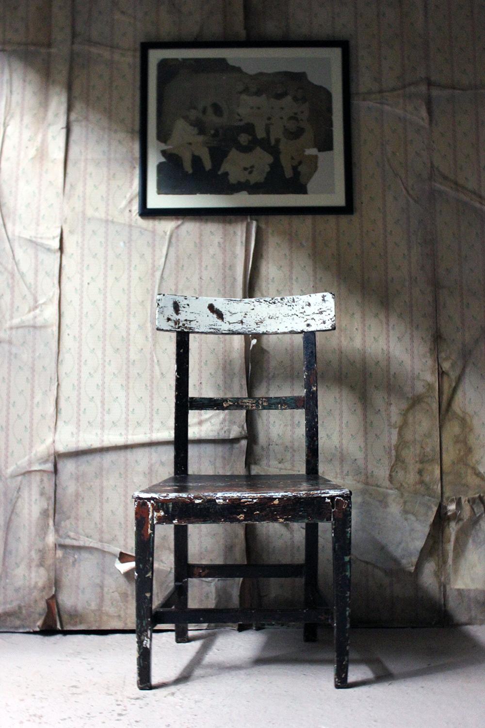 Mid-19th Century Irish Painted Carpenters Side Chair, circa 1840 1