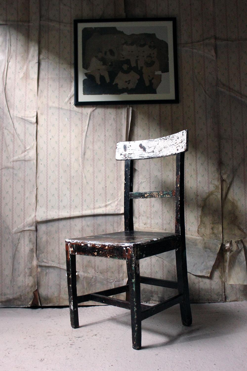 Mid-19th Century Irish Painted Carpenters Side Chair, circa 1840 2