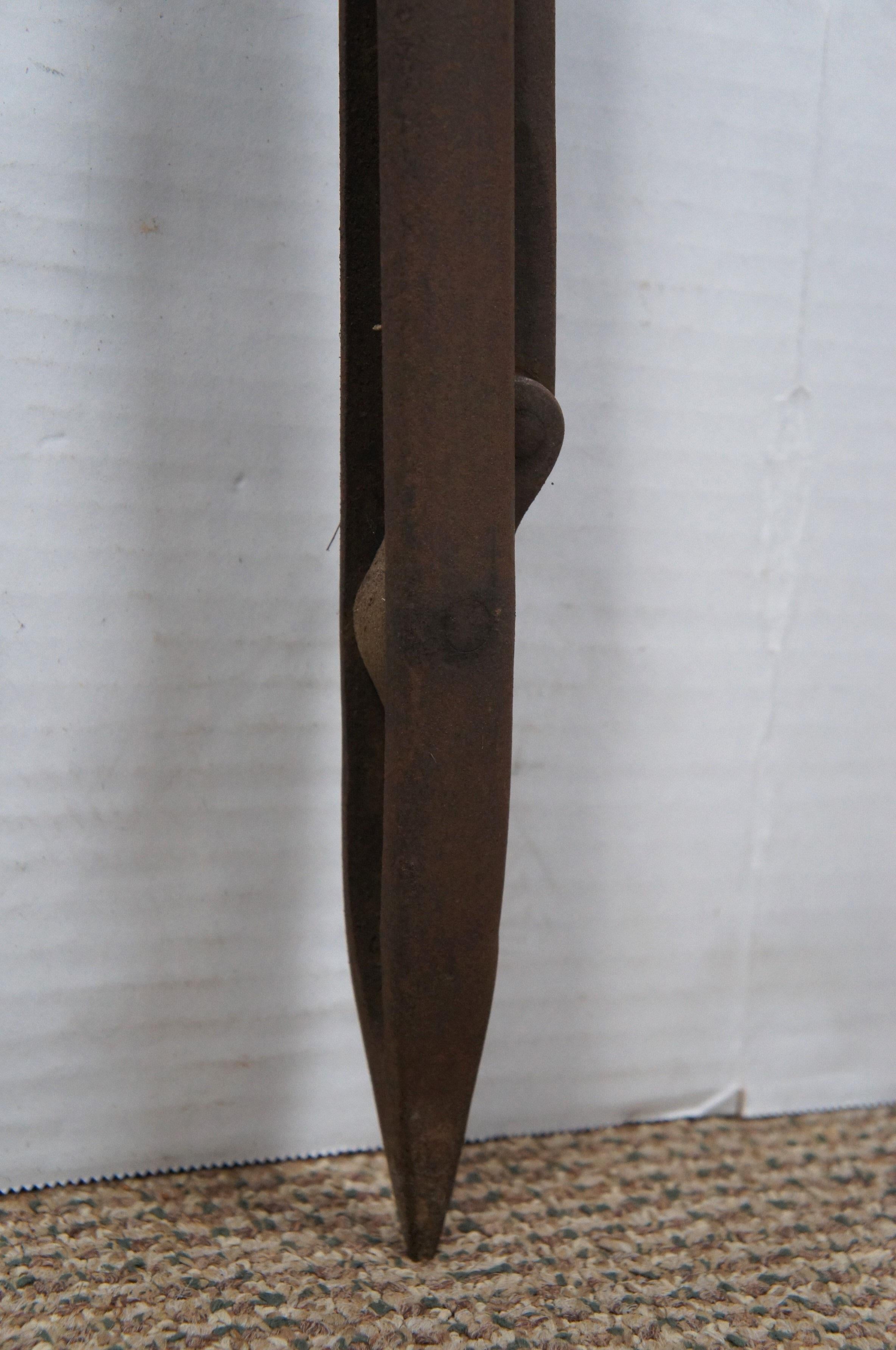 Mitte des 19. Jahrhunderts Eisen Bauernhaus Hay Bale Grapple Carrier Hook Tongs Werkzeug 37