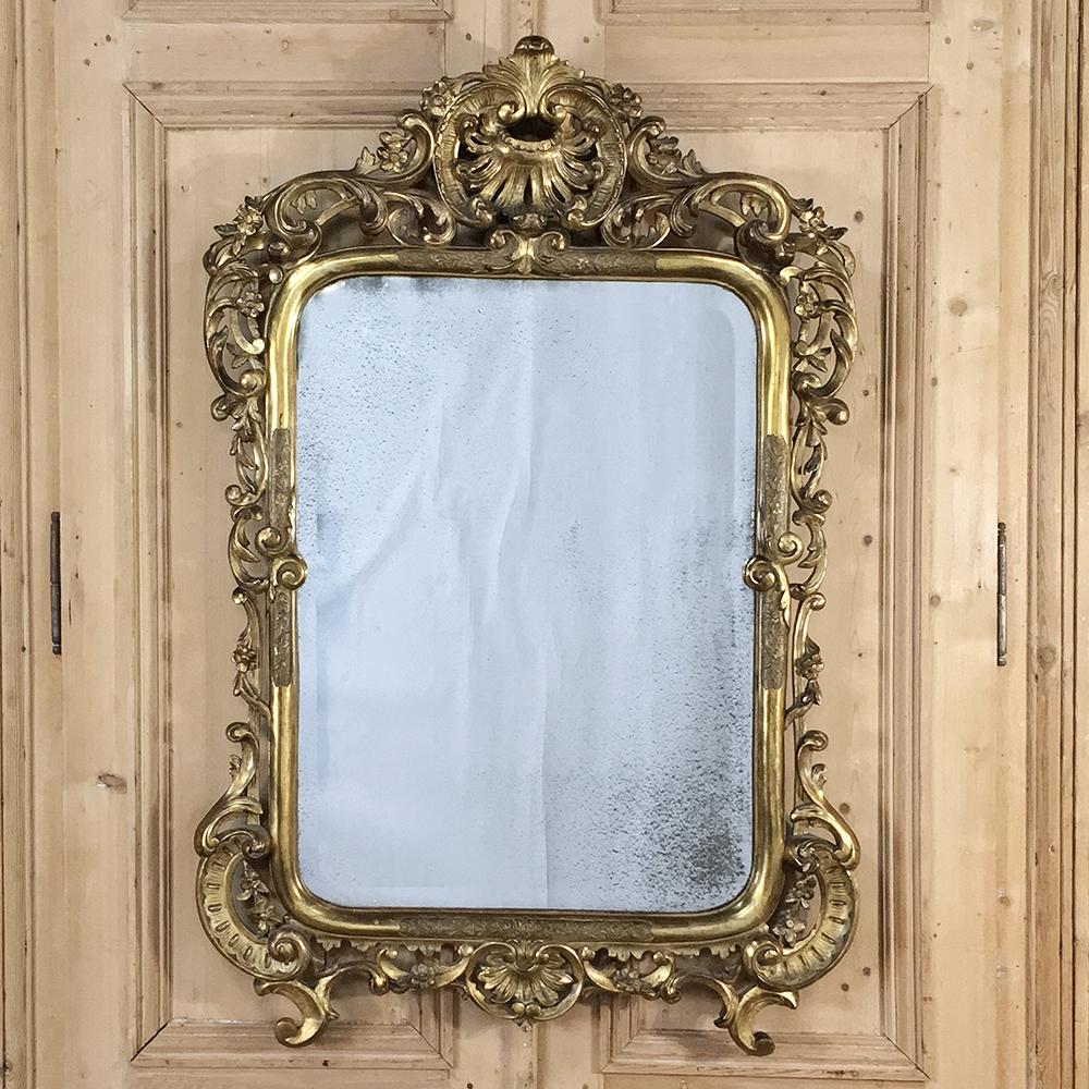 Mid-19th Century Italian Baroque Giltwood Mirror For Sale 5
