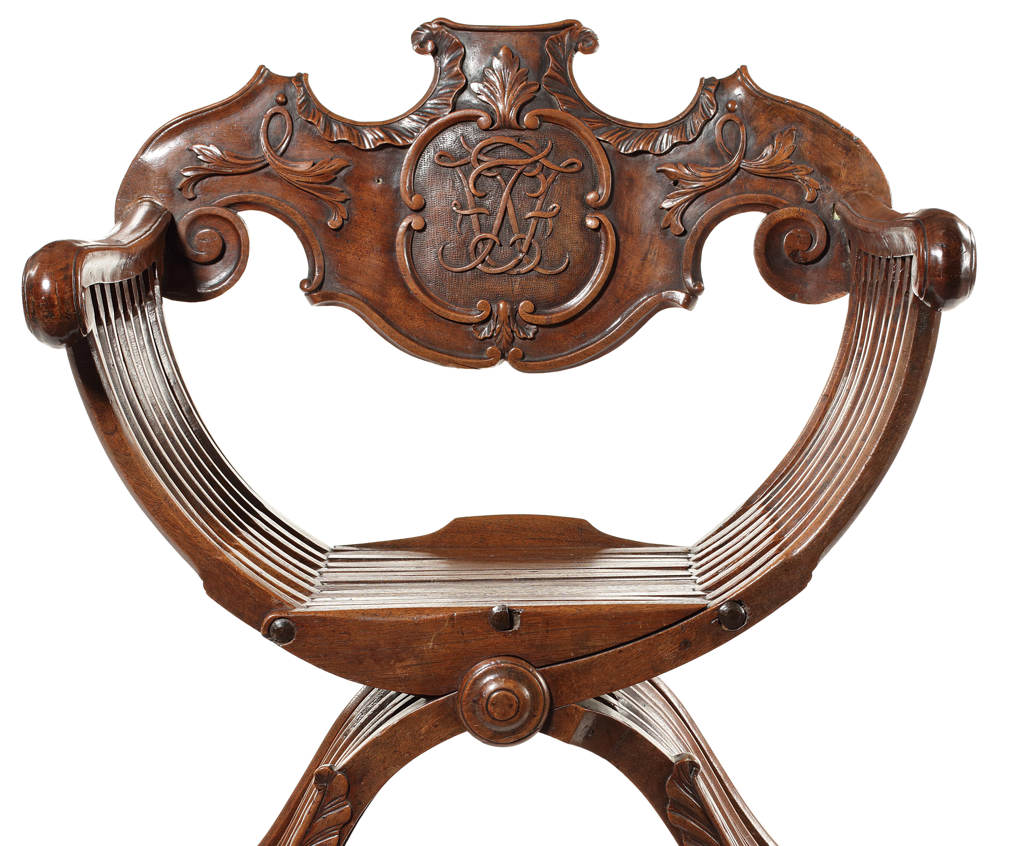 Renaissance Mid-19th Century Italian Carved Walnut 'Savonarola' Chair