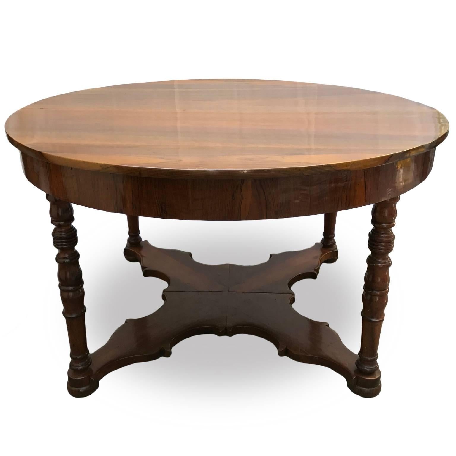 Veneer Mid-19th Century Italian Extending Oval Walnut Dining Table Louis Philippe