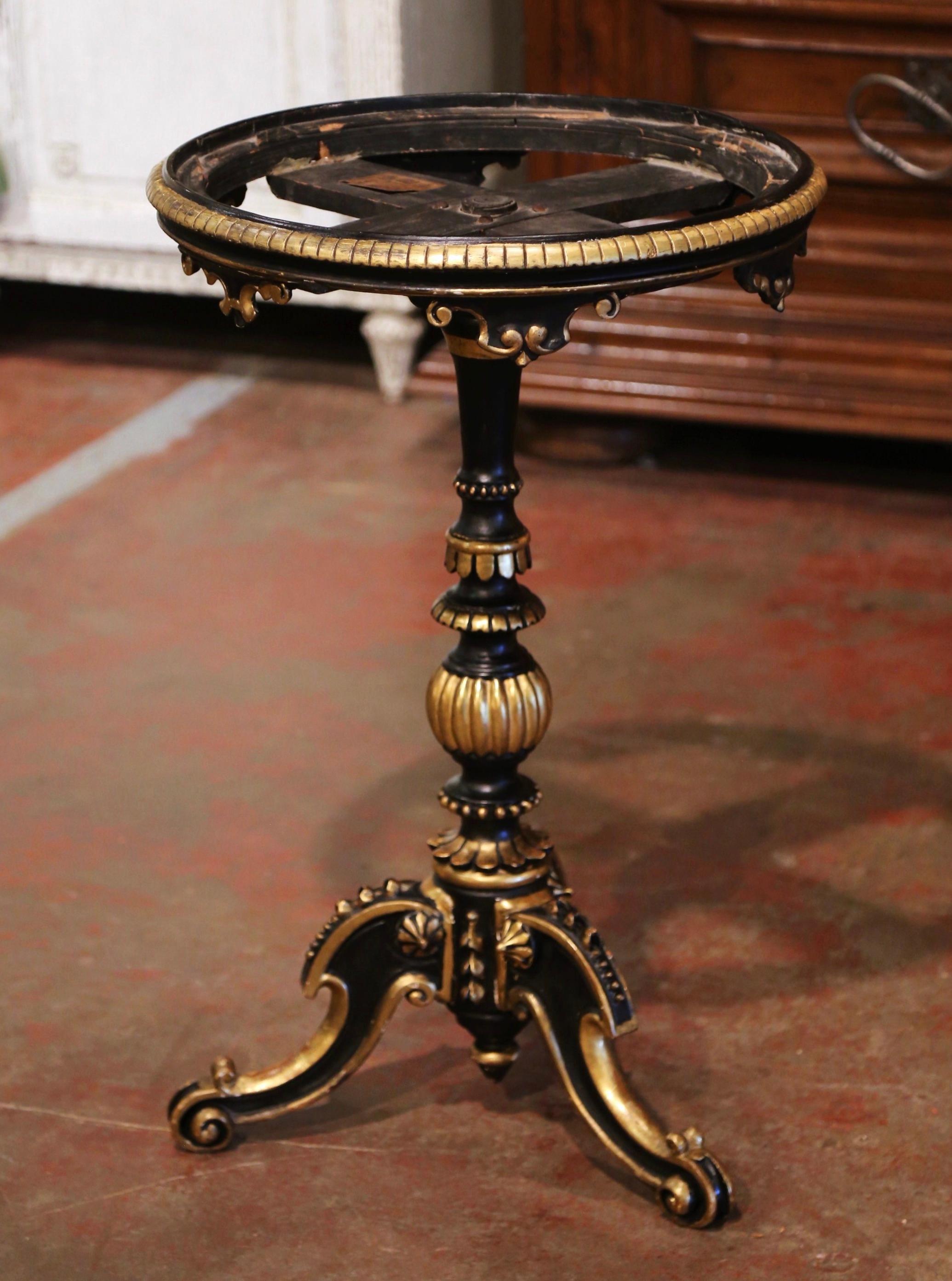 Mid-19th Century Italian Marble Top Carved Giltwood and Blackened Pedestal Table 6