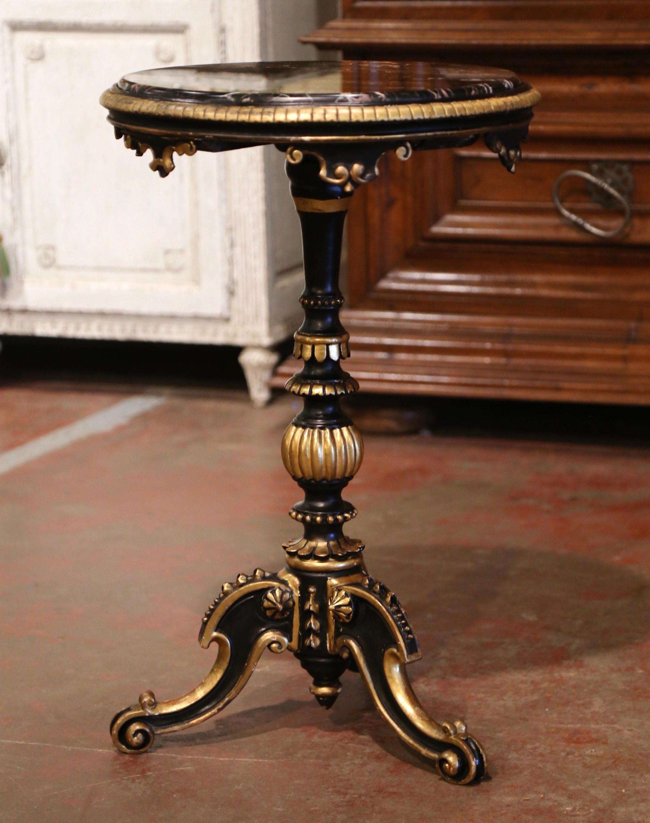 Mid-19th Century Italian Marble Top Carved Giltwood and Blackened Pedestal Table 4