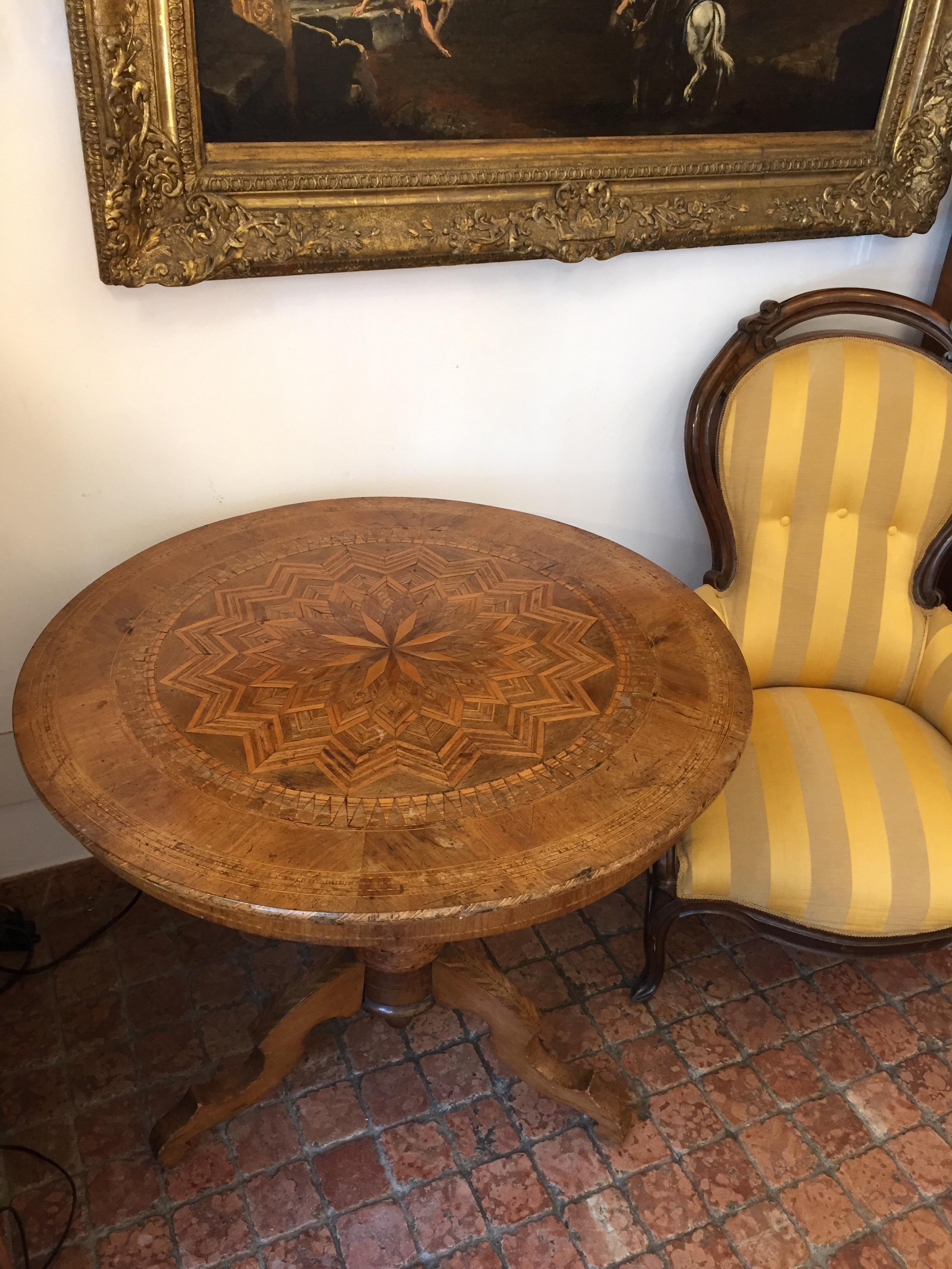 Mid-19th Century Italian Marquetry Circular Centre Table from Rolo 12
