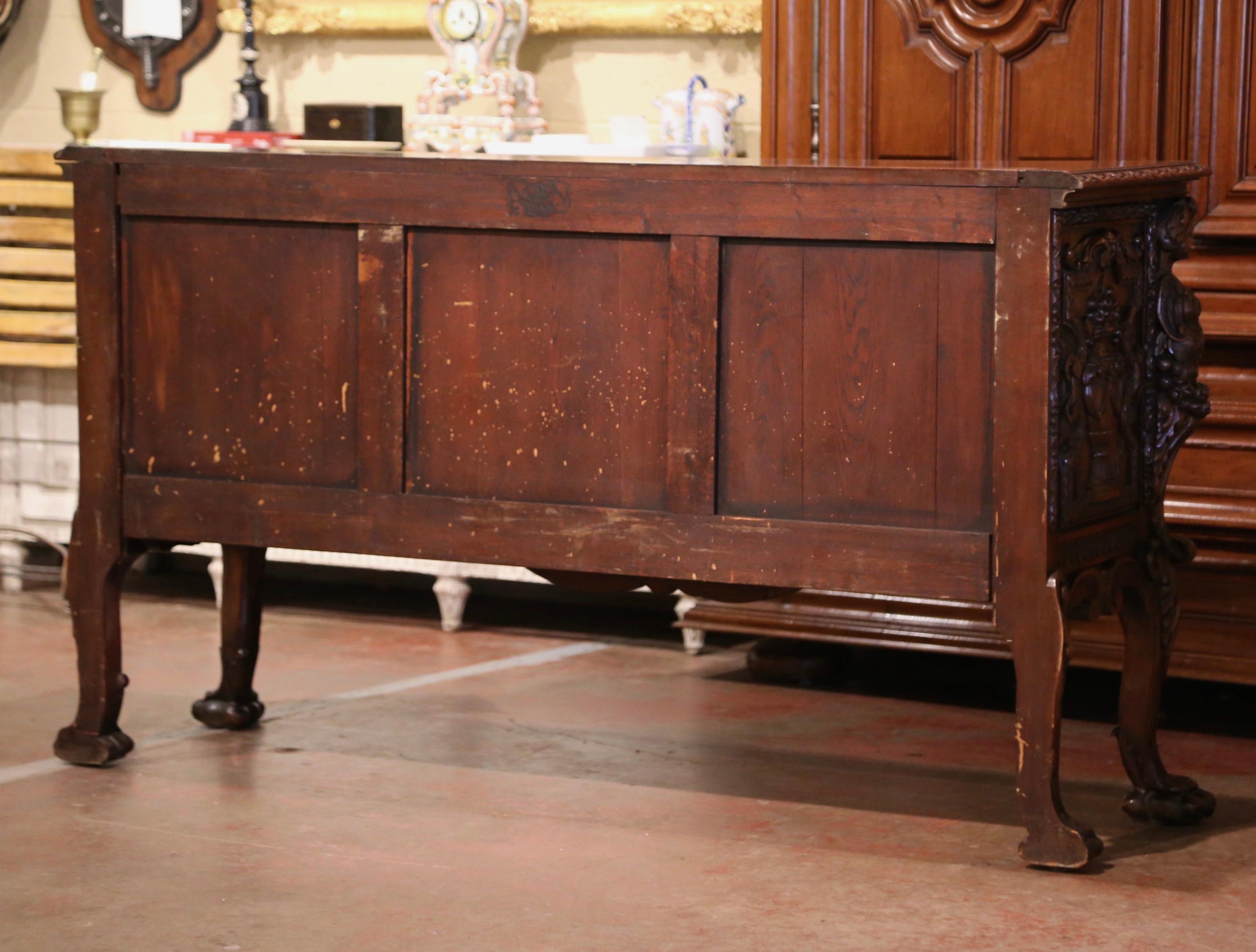 Mid-19th Century Italian Renaissance Hand Carved Walnut Credenza Cabinet For Sale 8