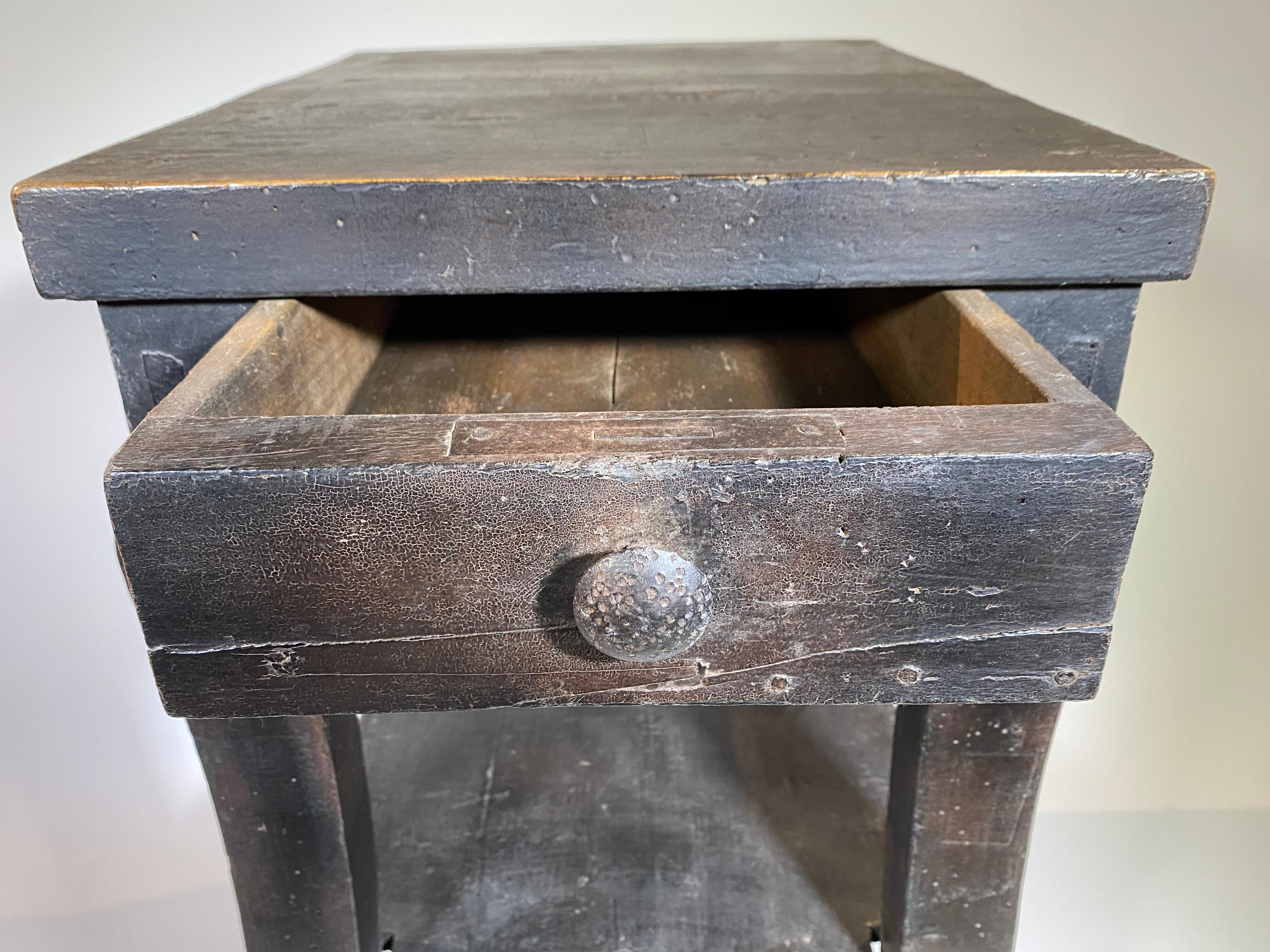 Mid-19th Century Italian Side Table For Sale 8