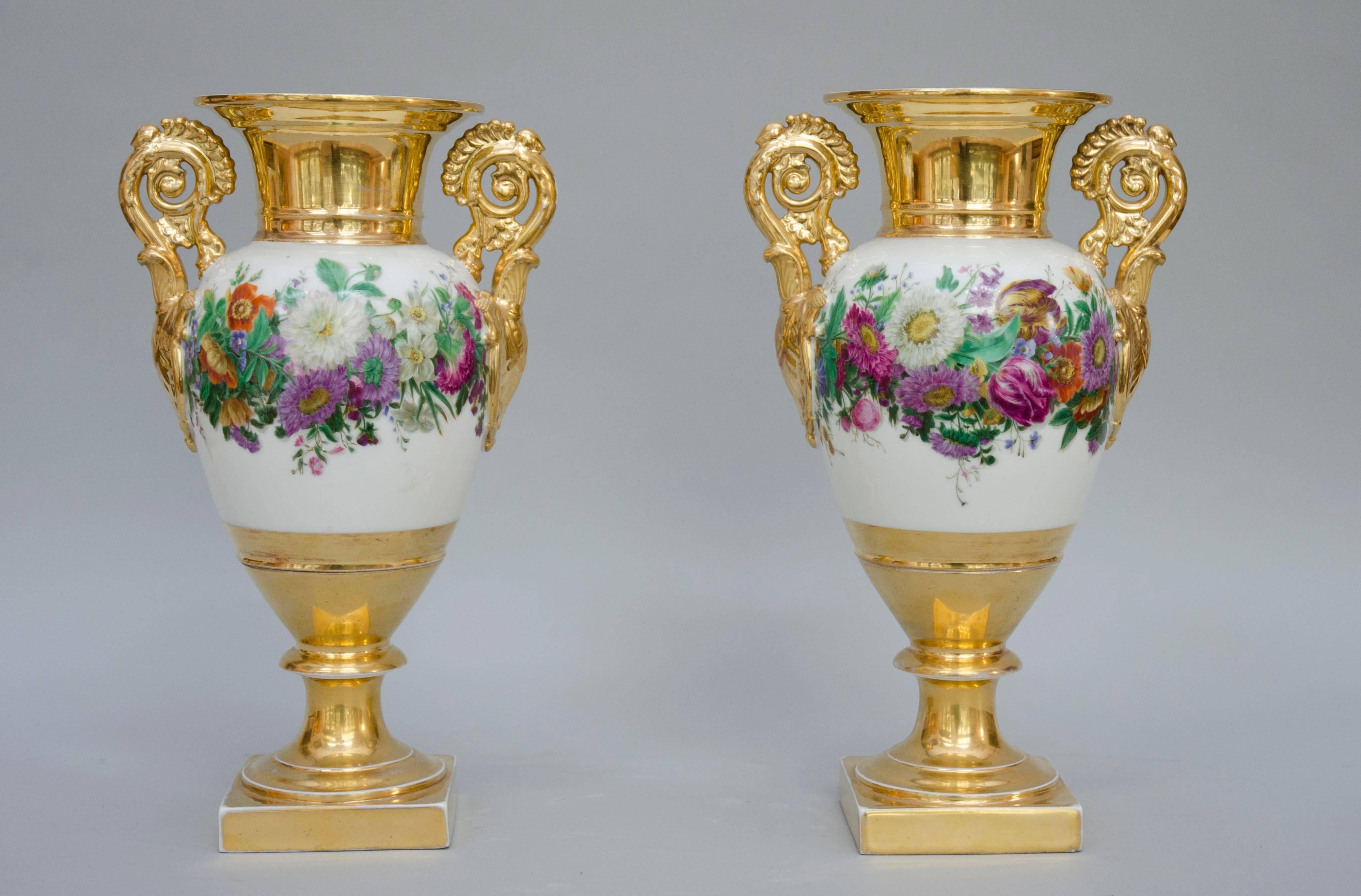 French Mid-19th Century Large Pair of Egg Shaped Vases with Garlands of Flowers, Paris For Sale
