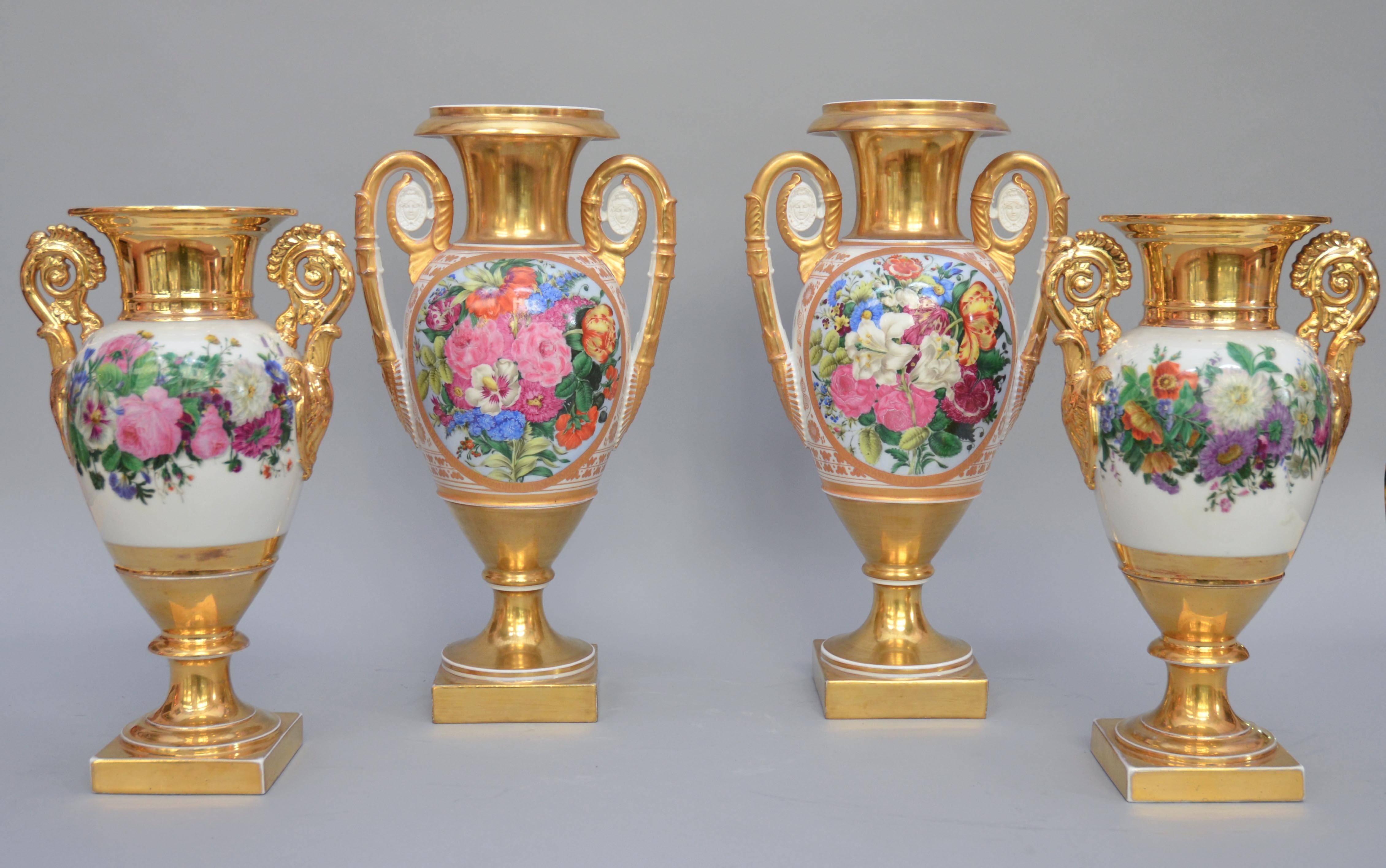 Hand-Painted Mid-19th Century Large Pair of Egg Shaped Vases with Garlands of Flowers, Paris For Sale