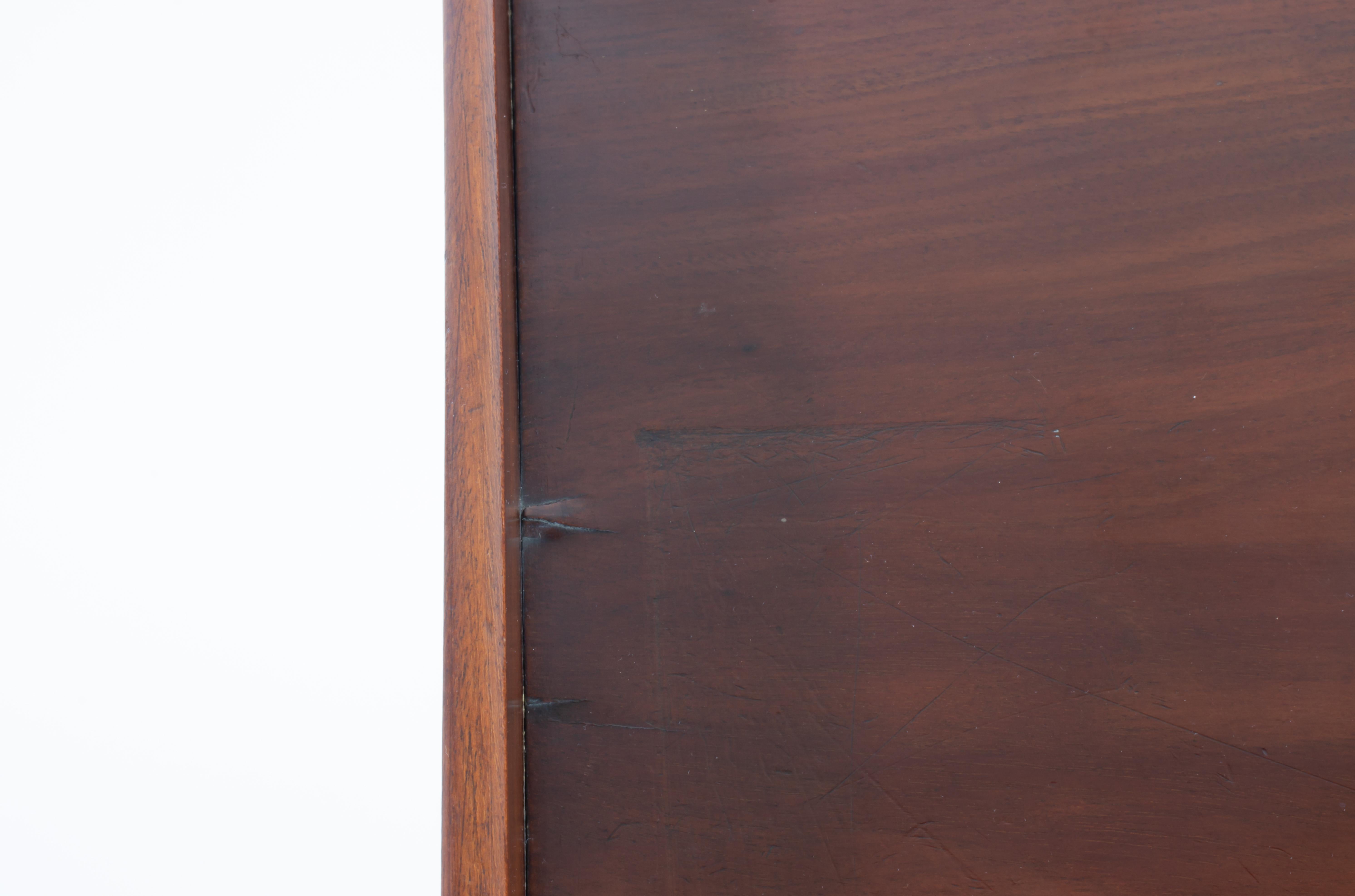 Armadio da camera in mogano fiammato della tarda Reggenza della metà del XIX secolo in vendita 12