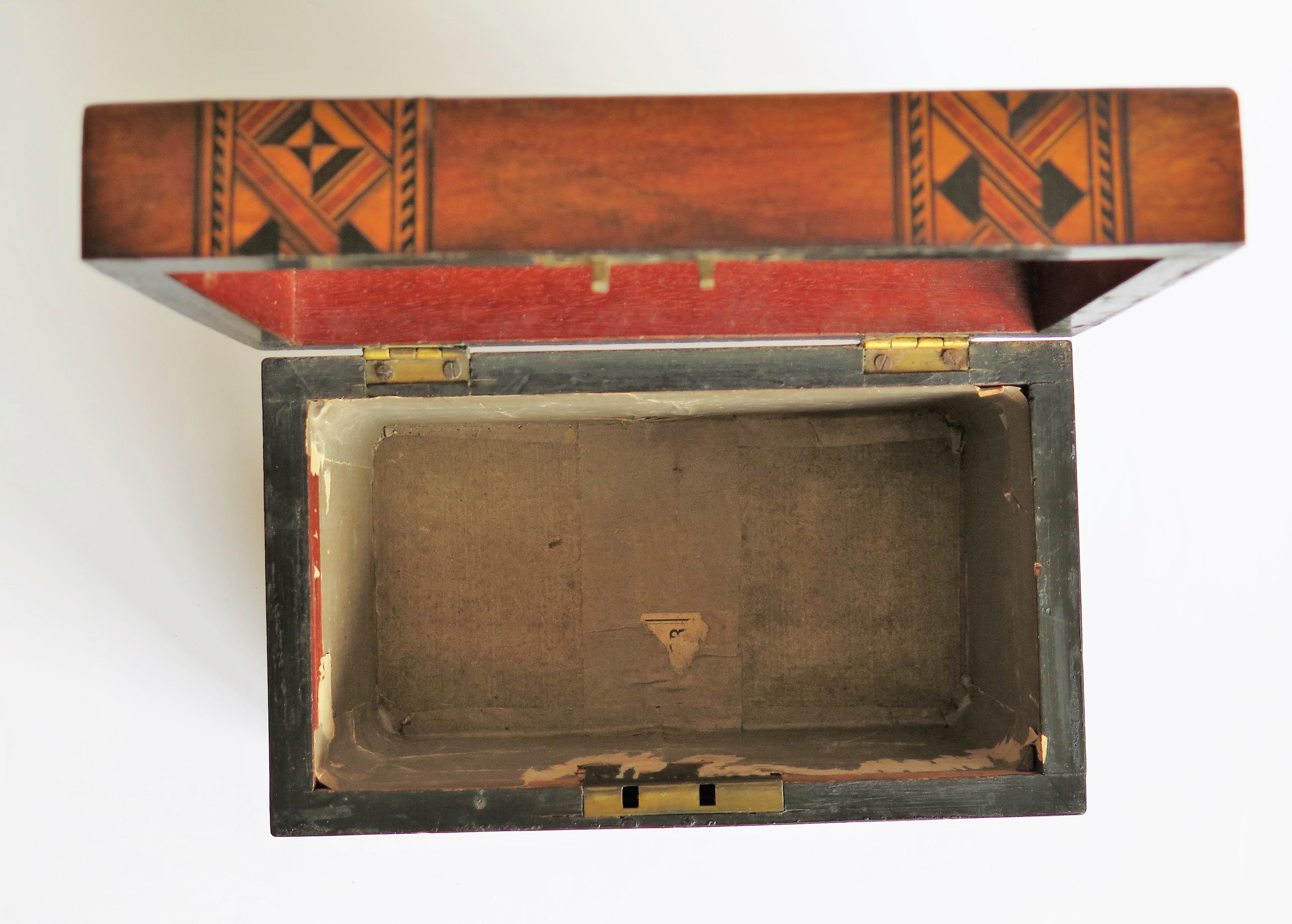 Mid-19th Century Lidded Box Walnut with Parquetry Mosaic Inlay, Mid Victorian 12