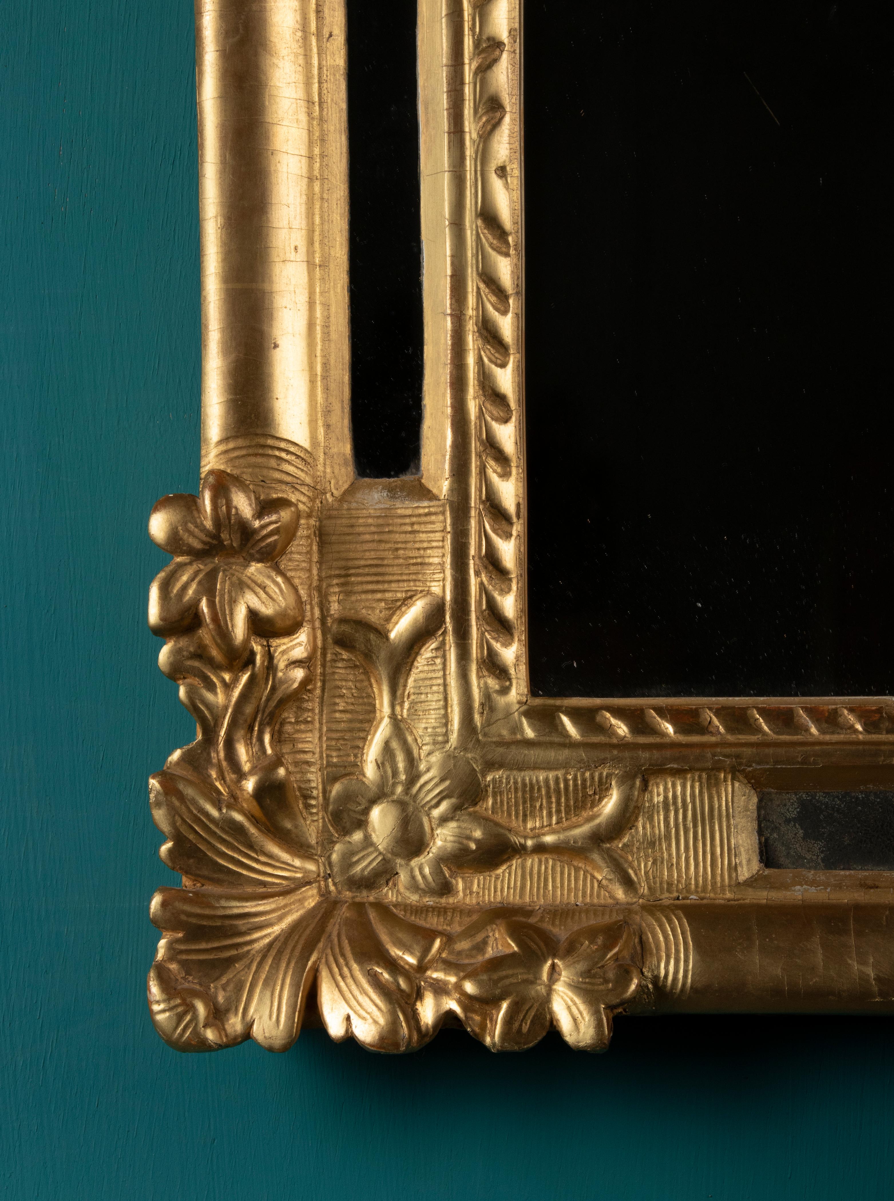 Hand-Carved Mid 19th Century Louis XV Style Gold Leaf Wooden Carved Mirror