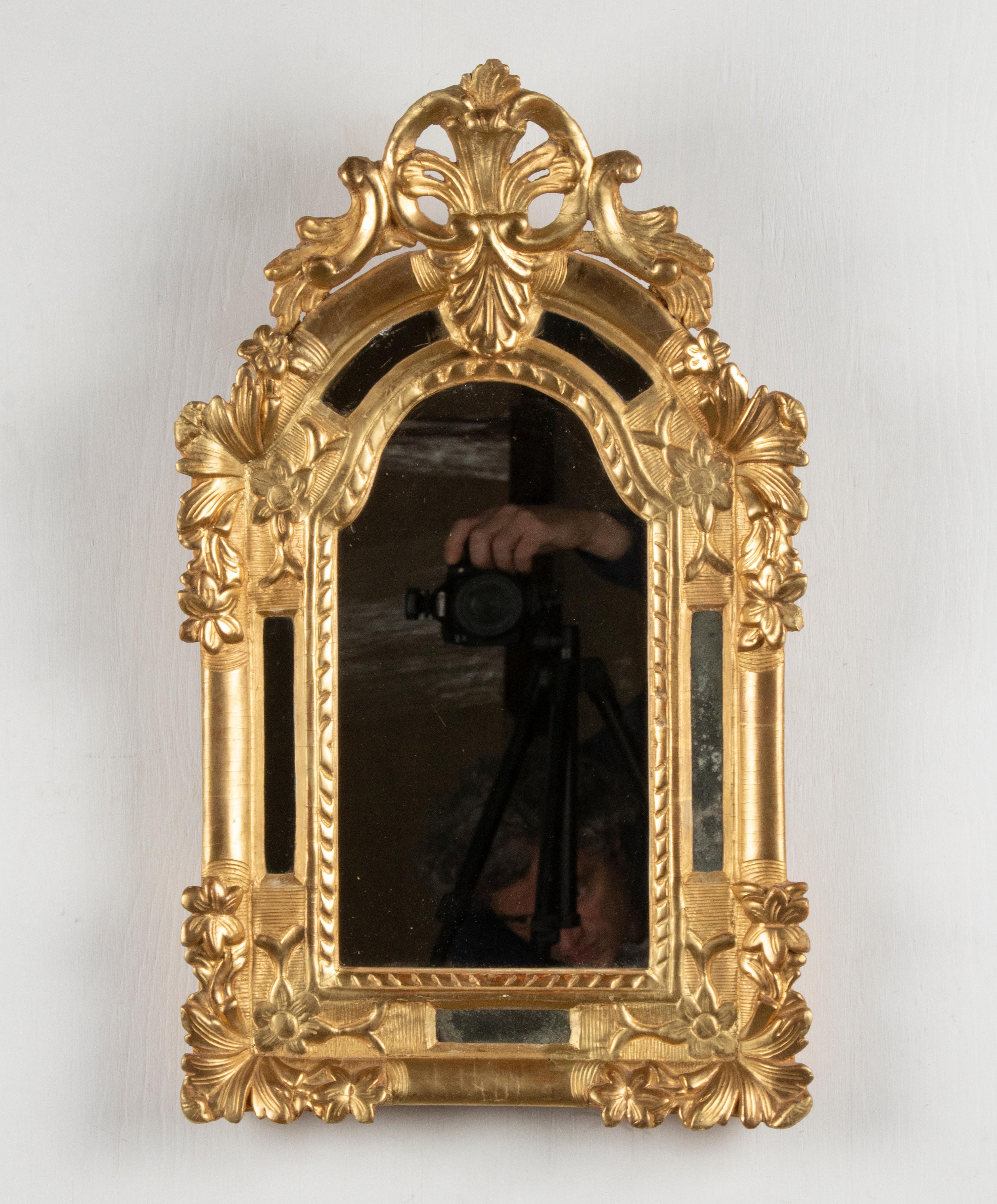 Mid-19th Century Mid 19th Century Louis XV Style Gold Leaf Wooden Carved Mirror