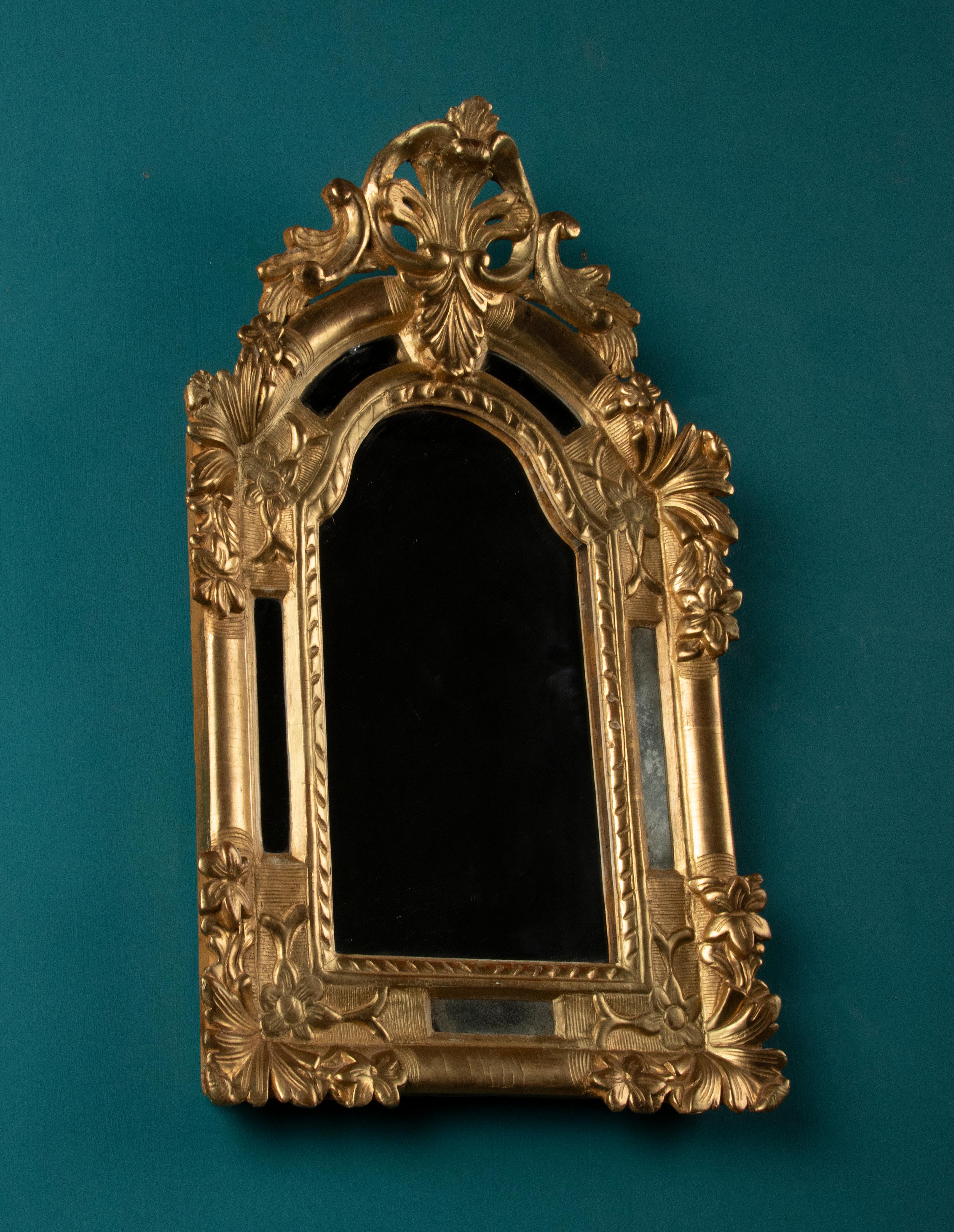 Mid 19th Century Louis XV Style Gold Leaf Wooden Carved Mirror 1