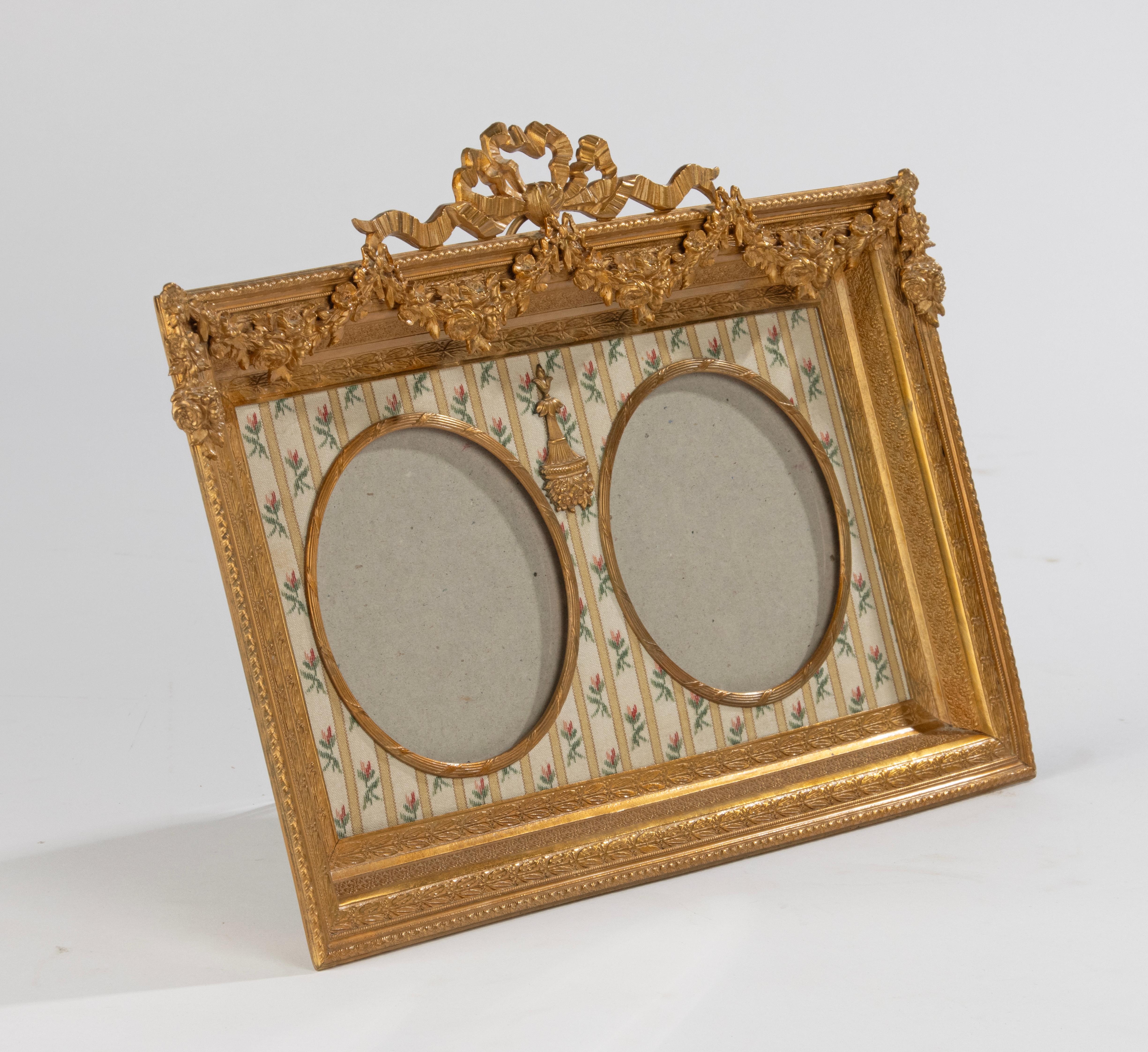 Mid 19th Century Louis XVI Ormolu Bronze Duo Picture frame - Napoleon III 5
