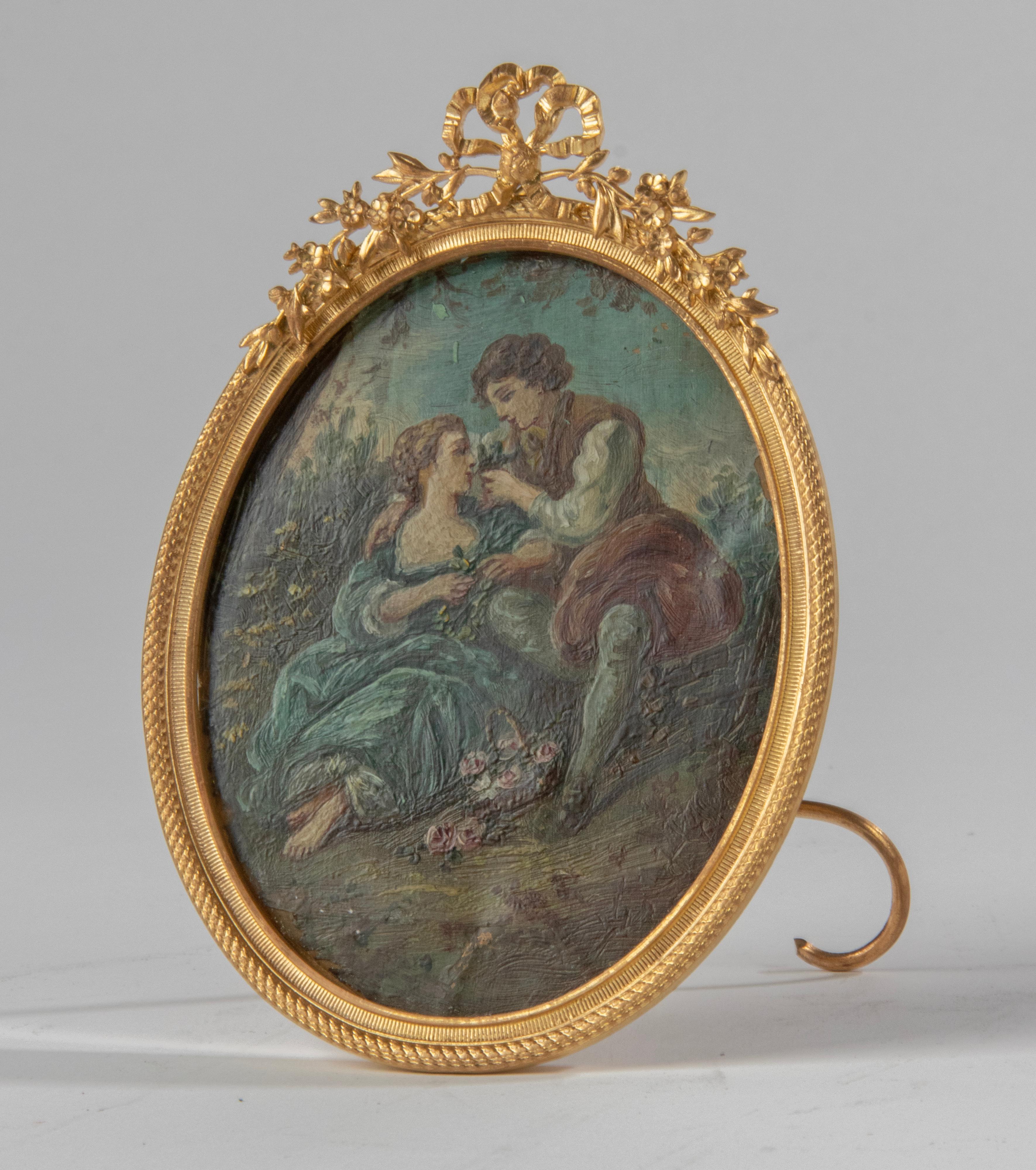 Mid-19th Century Louis XVI Ormolu Gilt Bronze Style Oval Picture Frame 7