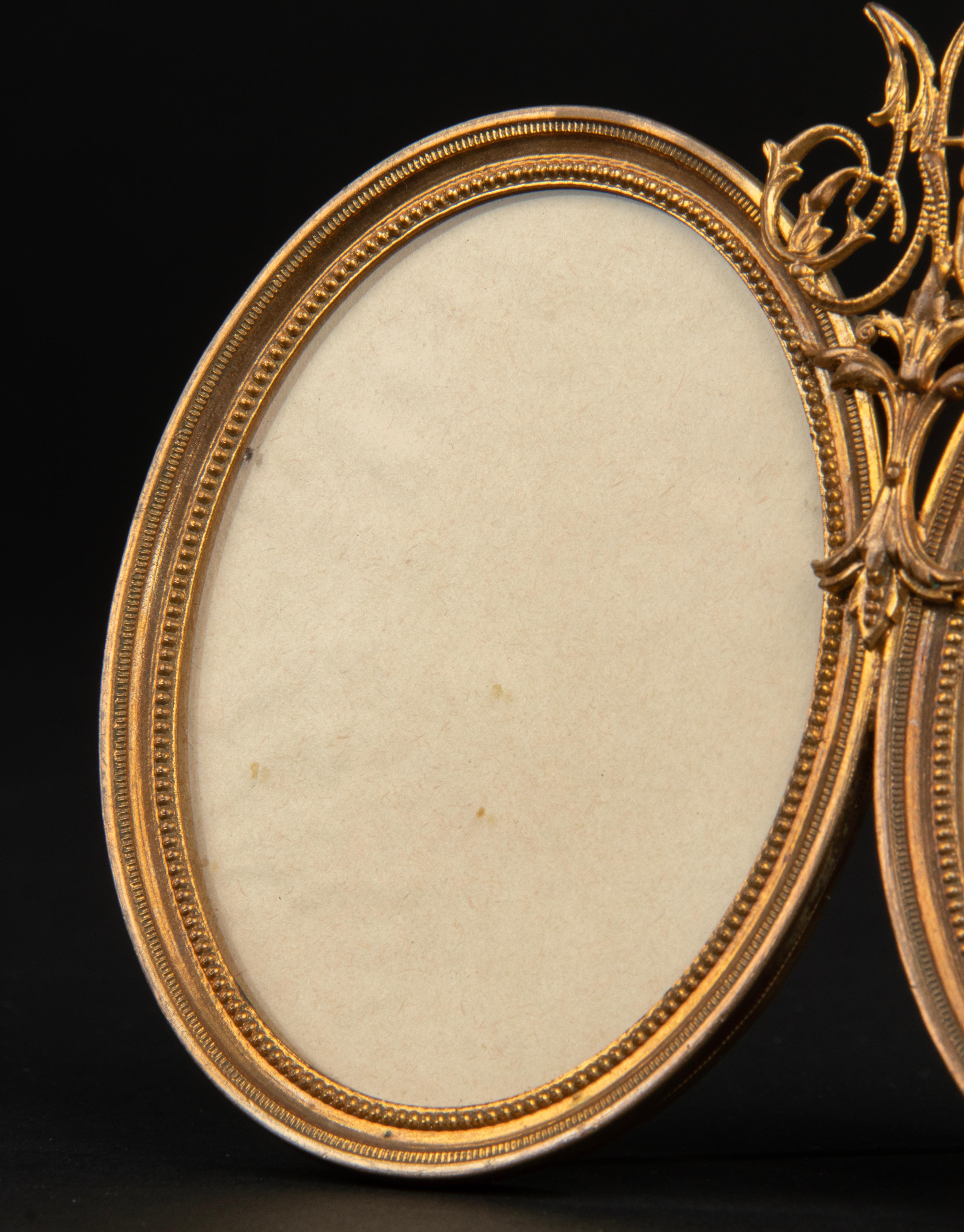 Mid-19th Century Louis XVI Style Ormolu Gilt Bronze Oval Double Picture Frame 1