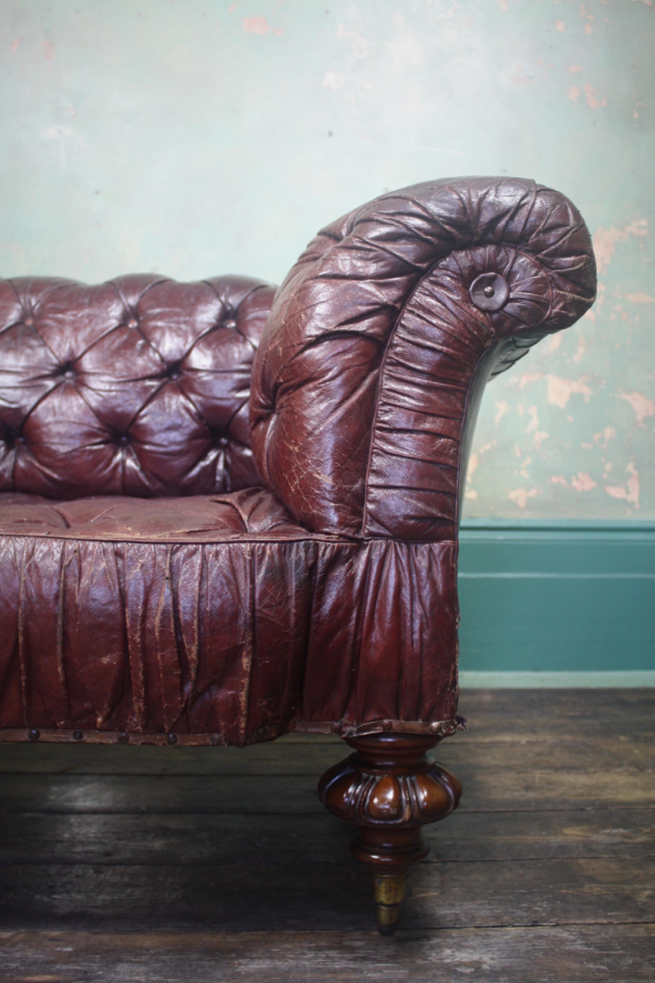 Early Victorian Mid-19th Century Mackenzie & Mitchell of Edinburgh Button Maroon Leather Sofa 