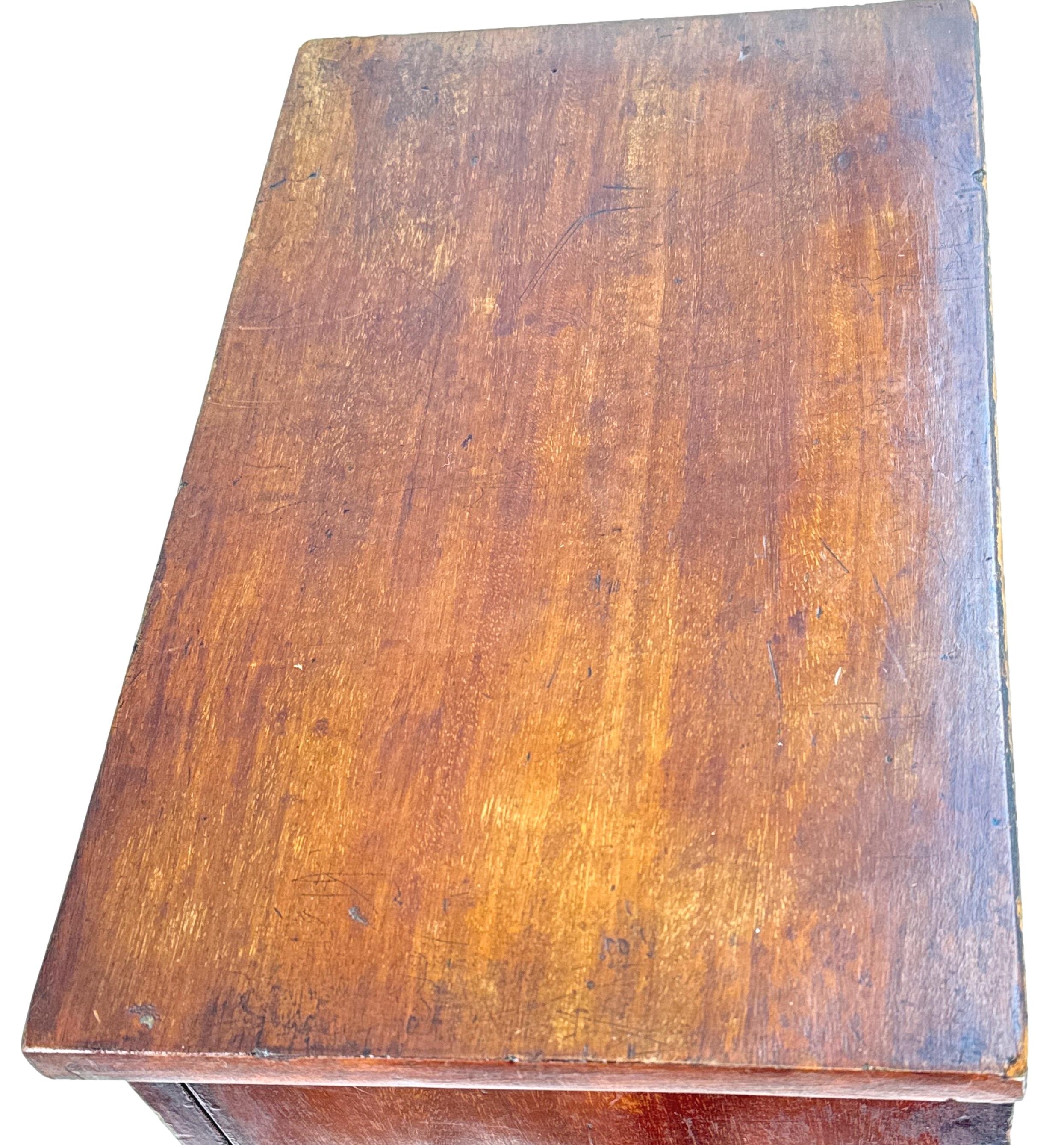 Vittoriano Cassapanca Child & Childington in mogano della metà del XIX secolo in vendita