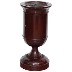 Mid-19th Century Mahogany Pedestal Table in the Manner of Josef Danhauser