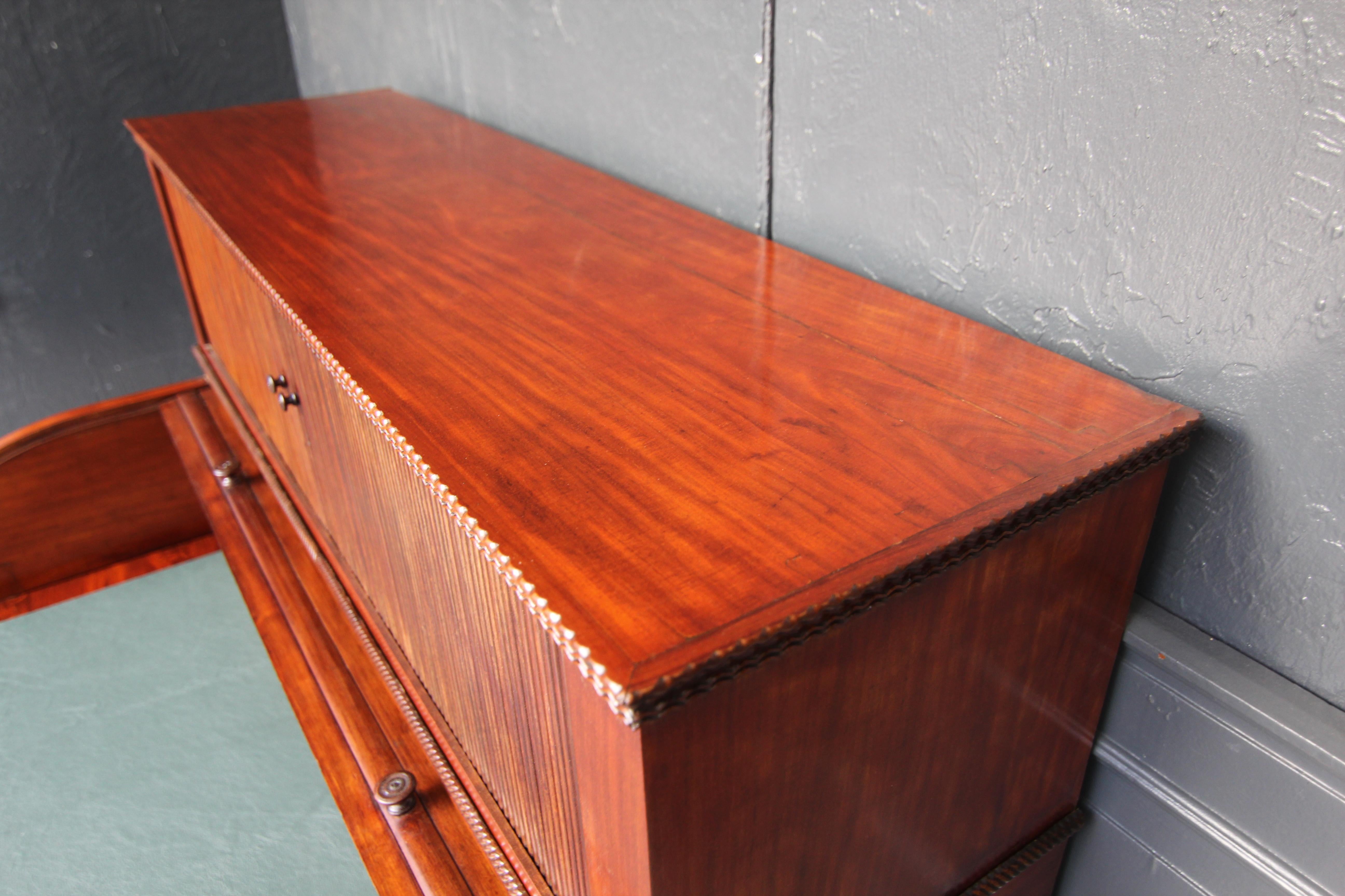 Mid 19th Century Mahogany Roll Top Writing Desk For Sale 9