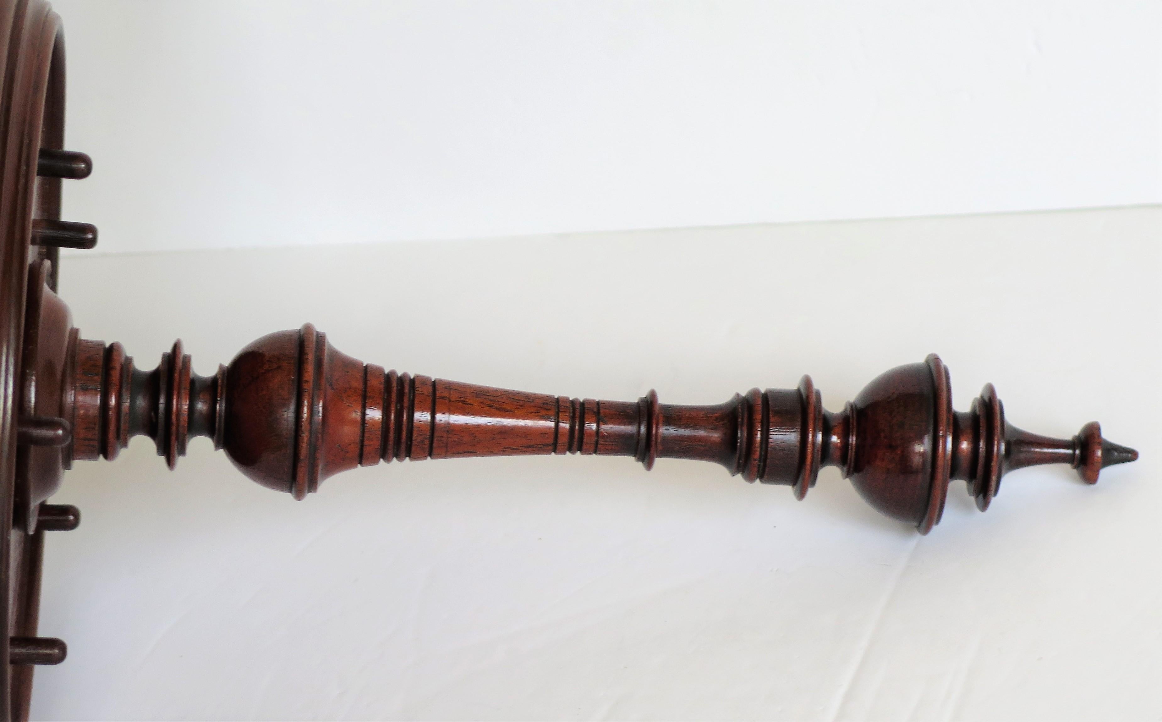 Mid-19th Century walnut Treen Bobbin Stand Finely Hand Turned, circa 1850 For Sale 5