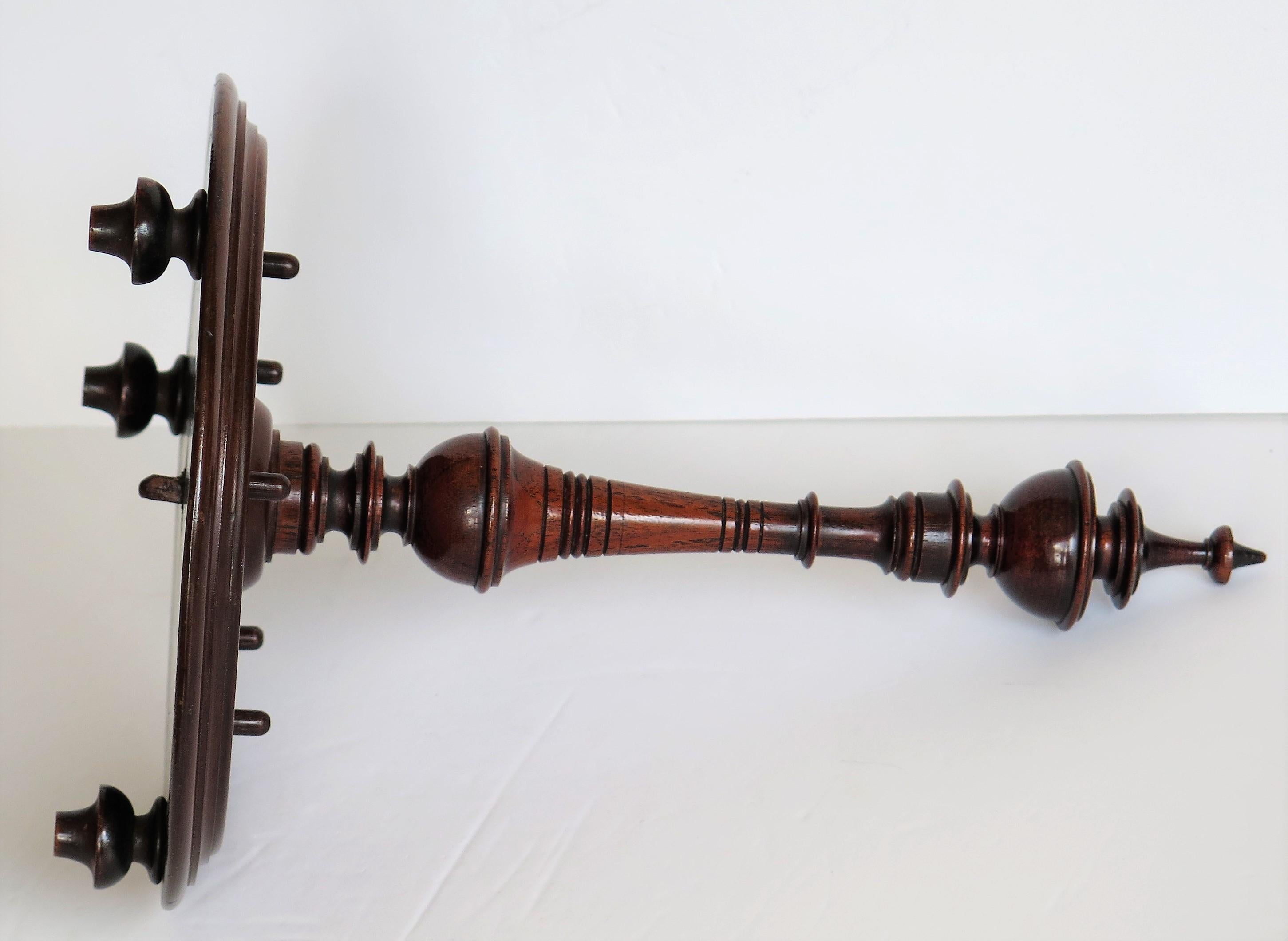 Mid-19th Century walnut Treen Bobbin Stand Finely Hand Turned, circa 1850 For Sale 6