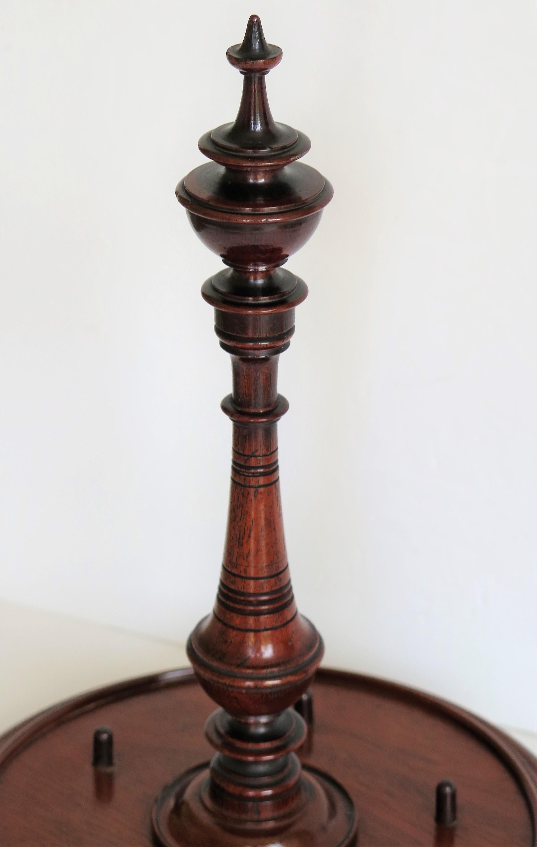 Mid-19th Century walnut Treen Bobbin Stand Finely Hand Turned, circa 1850 For Sale 7