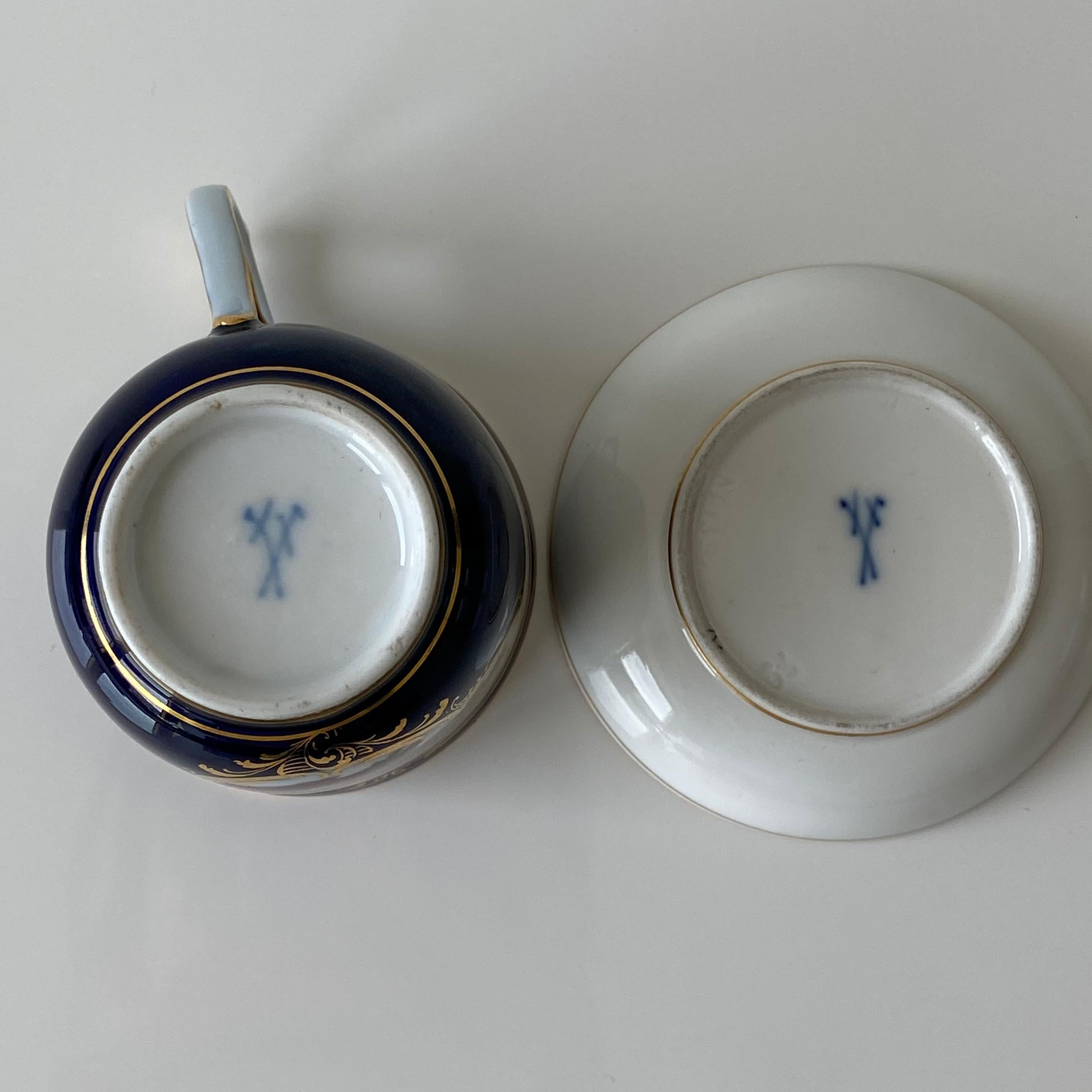 Mid-19th Century Meissen Cobalt Blue with Scene Painting Coffee Cup Saucer In Excellent Condition For Sale In Remshalden-Grunbach, DE