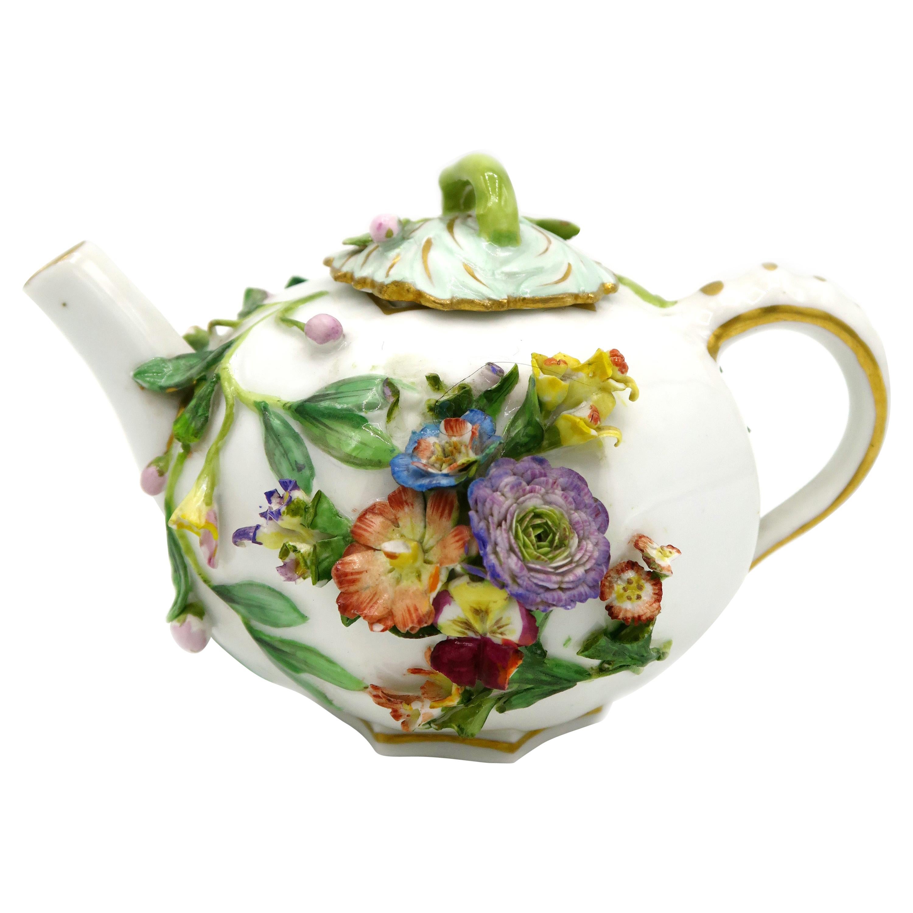 Pichet Meissen fait à la main du milieu du 19e siècle