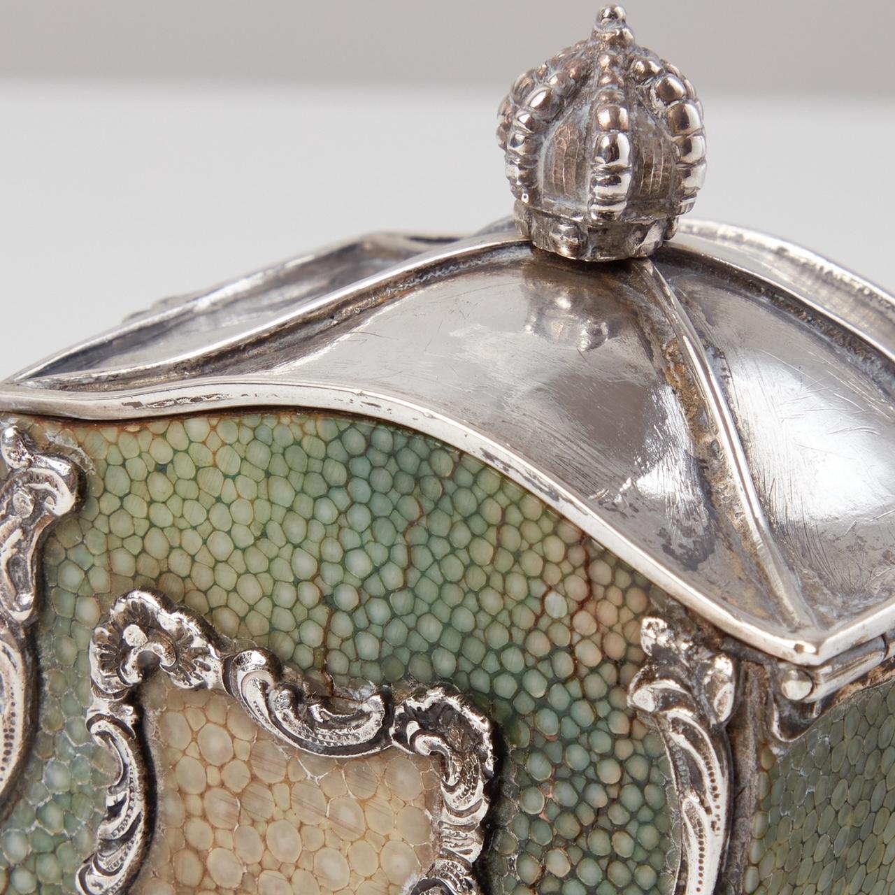 Antique Miniature Shagreen & Silver Tea Caddy France Circa 1840  For Sale 3