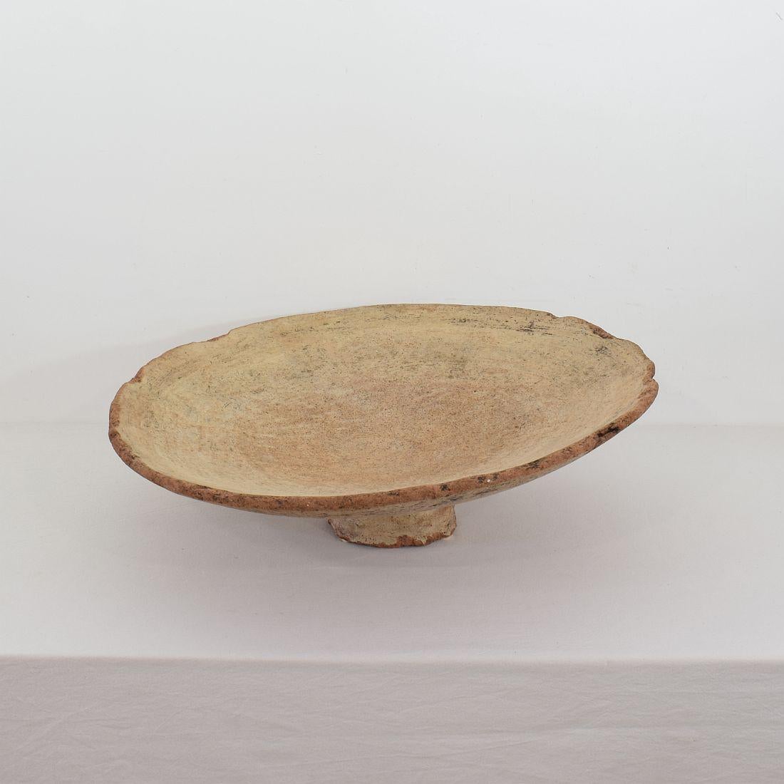 Mid-19th Century Moroccan Terracotta Couscous / Bread Bowl In Good Condition In Buisson, FR