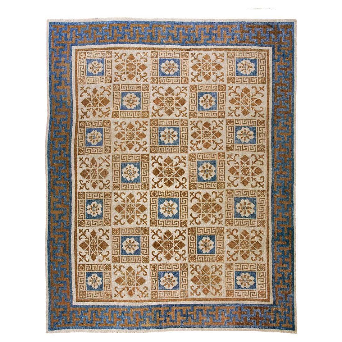 Chinesischer mongolischer Teppich aus der Mitte des 19. Jahrhunderts ( 10'4" x 13'4" - 315 x 405") im Angebot