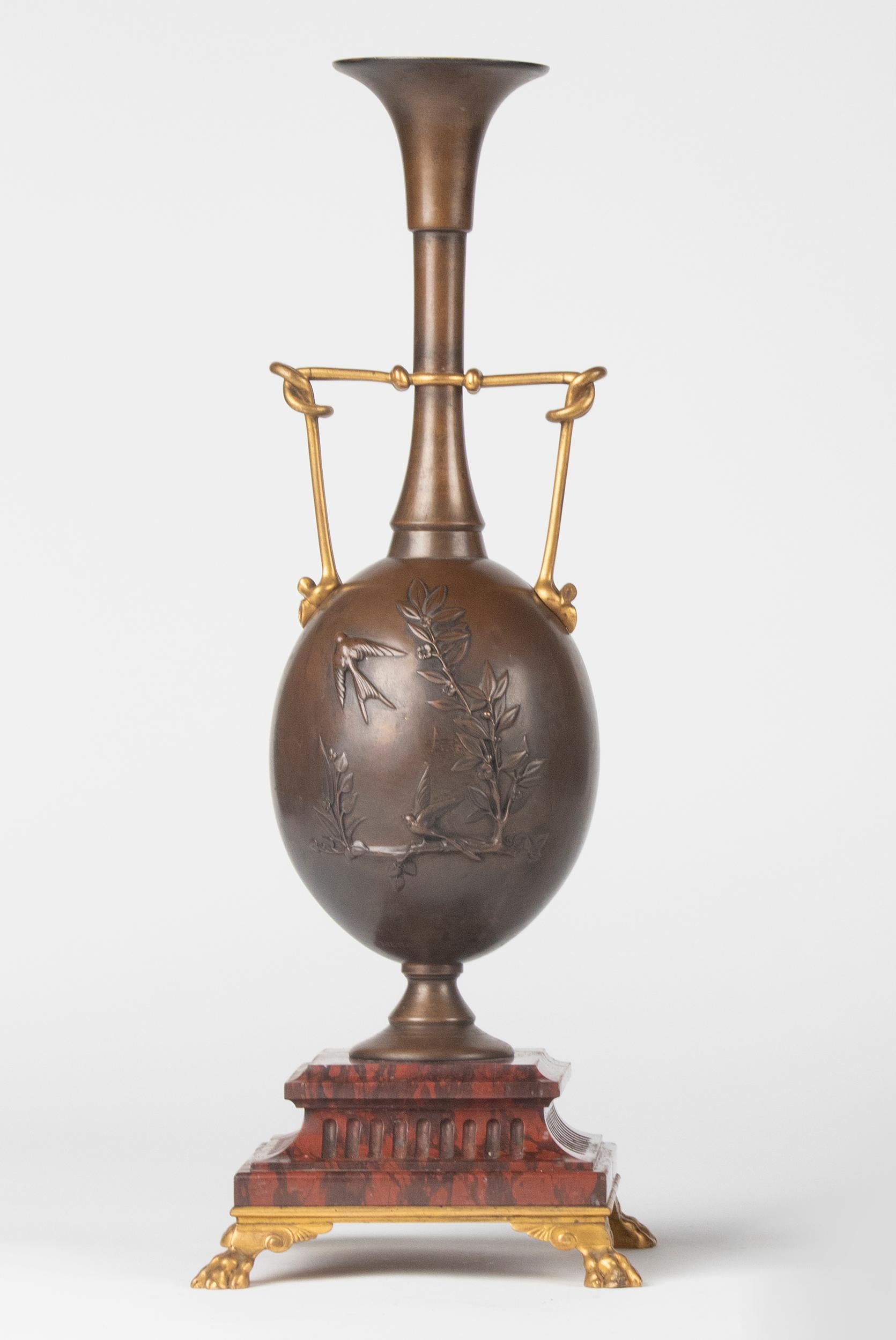 Moulage Vases en bronze Napoléon III du milieu du XIXe siècle par Cahieux & Barbedienne en vente
