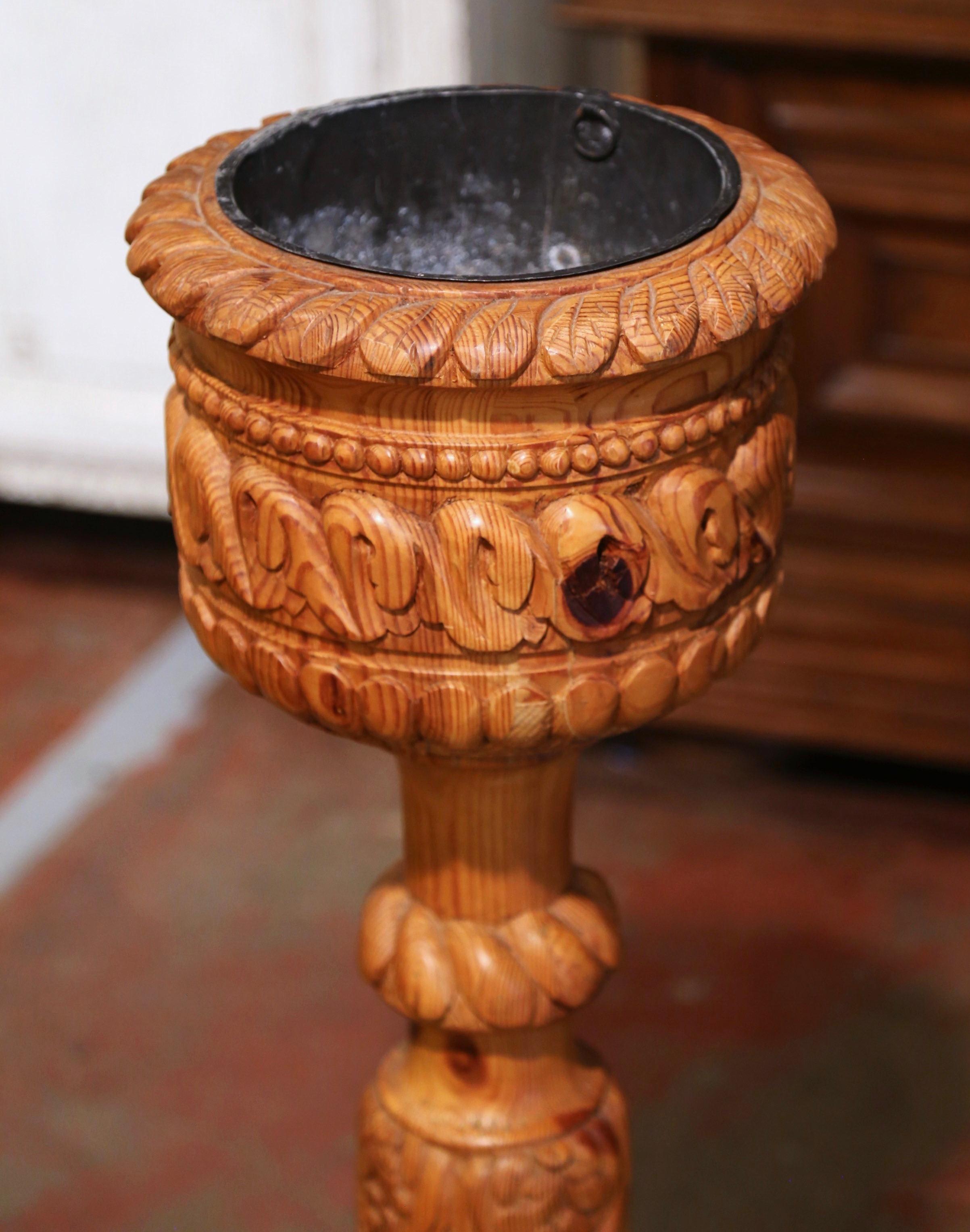 Mid-19th Century Napoleon III French Carved Pine Pedestal Plant Stand 2