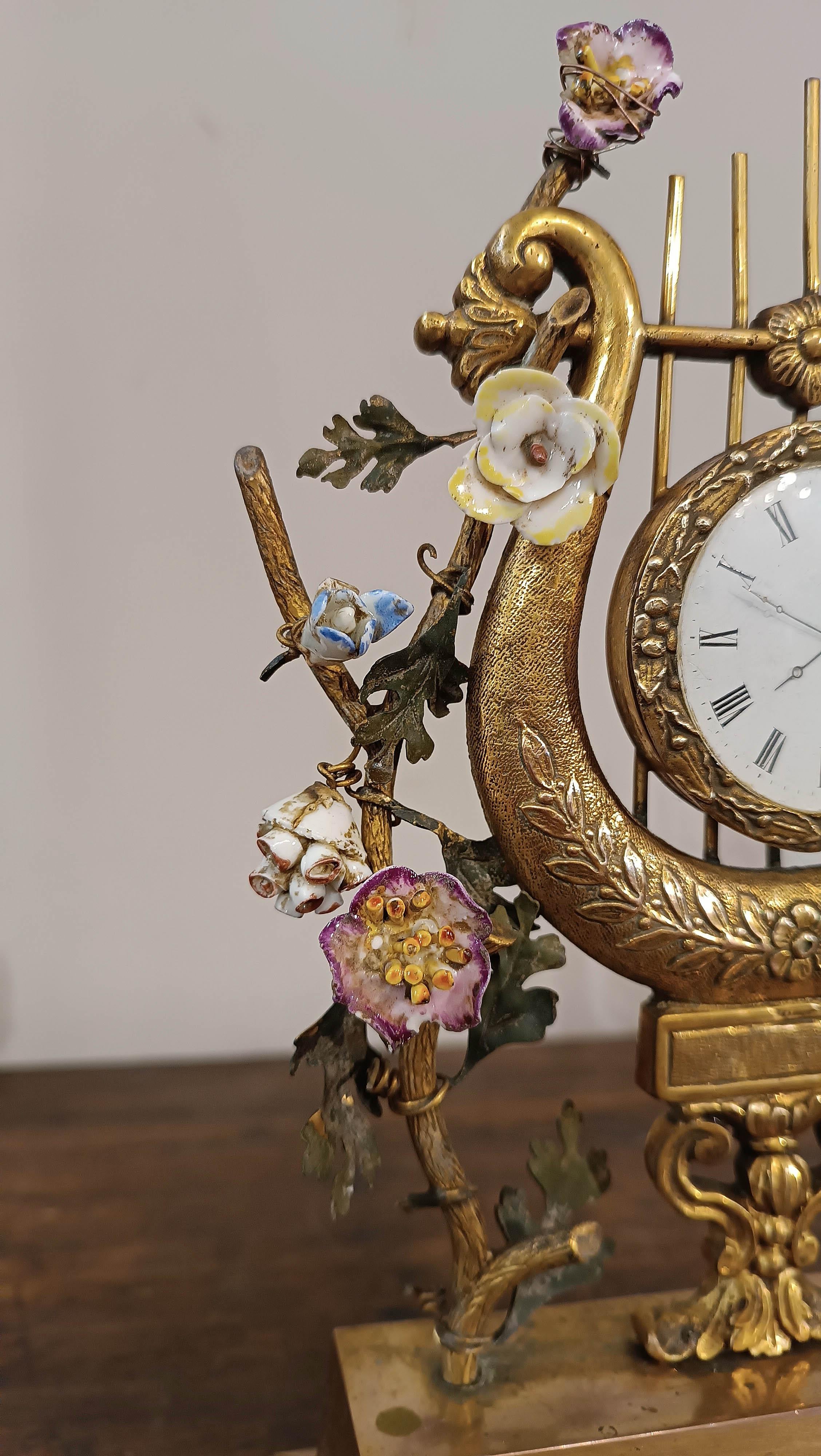 MID 19th CENTURY NAPOLEON III LIRE PENDULUM In condizioni buone in vendita a Firenze, FI