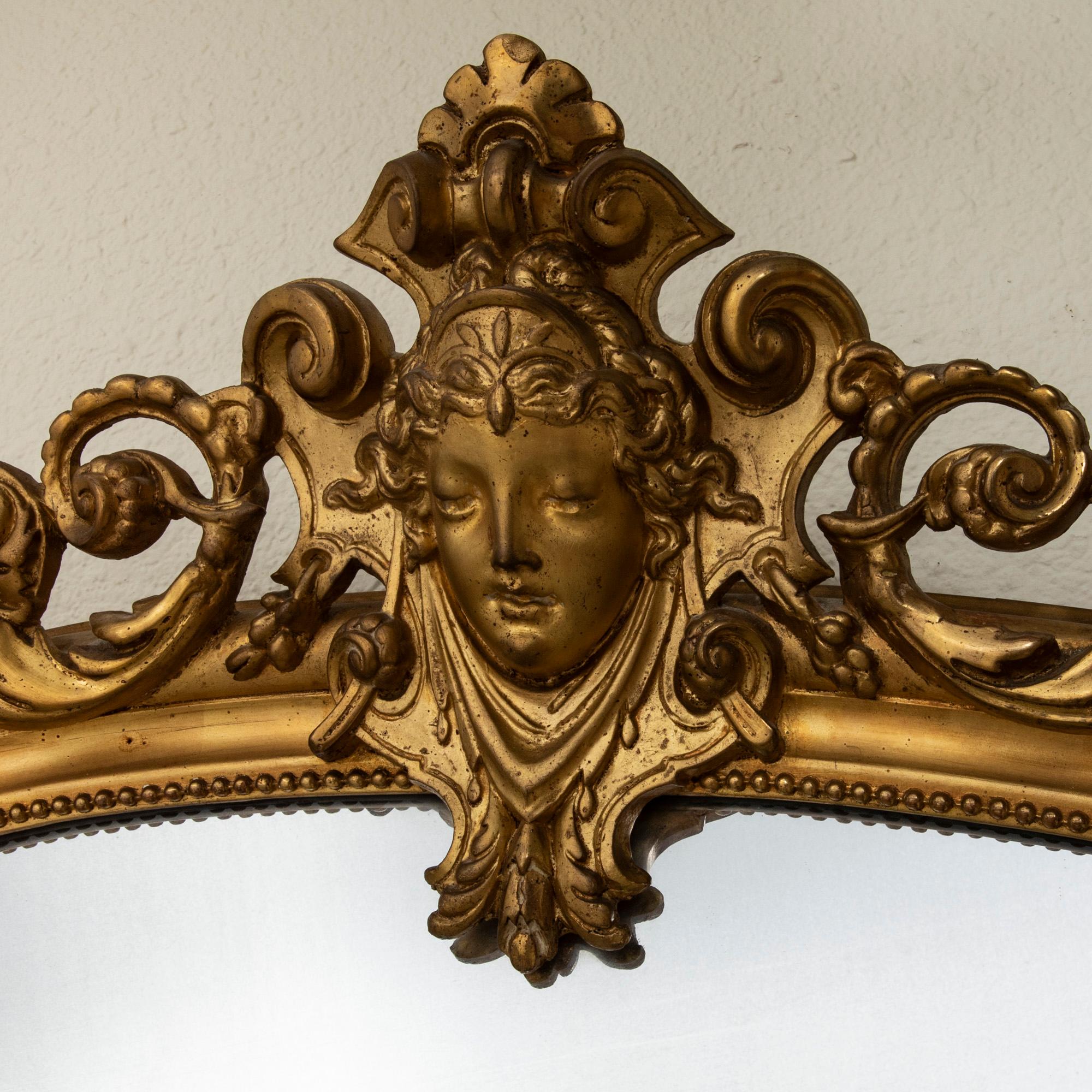 Mid-19th Century Napoleon III Period French Gilt Wood Mantel Mirror with Mask In Good Condition For Sale In Fayetteville, AR
