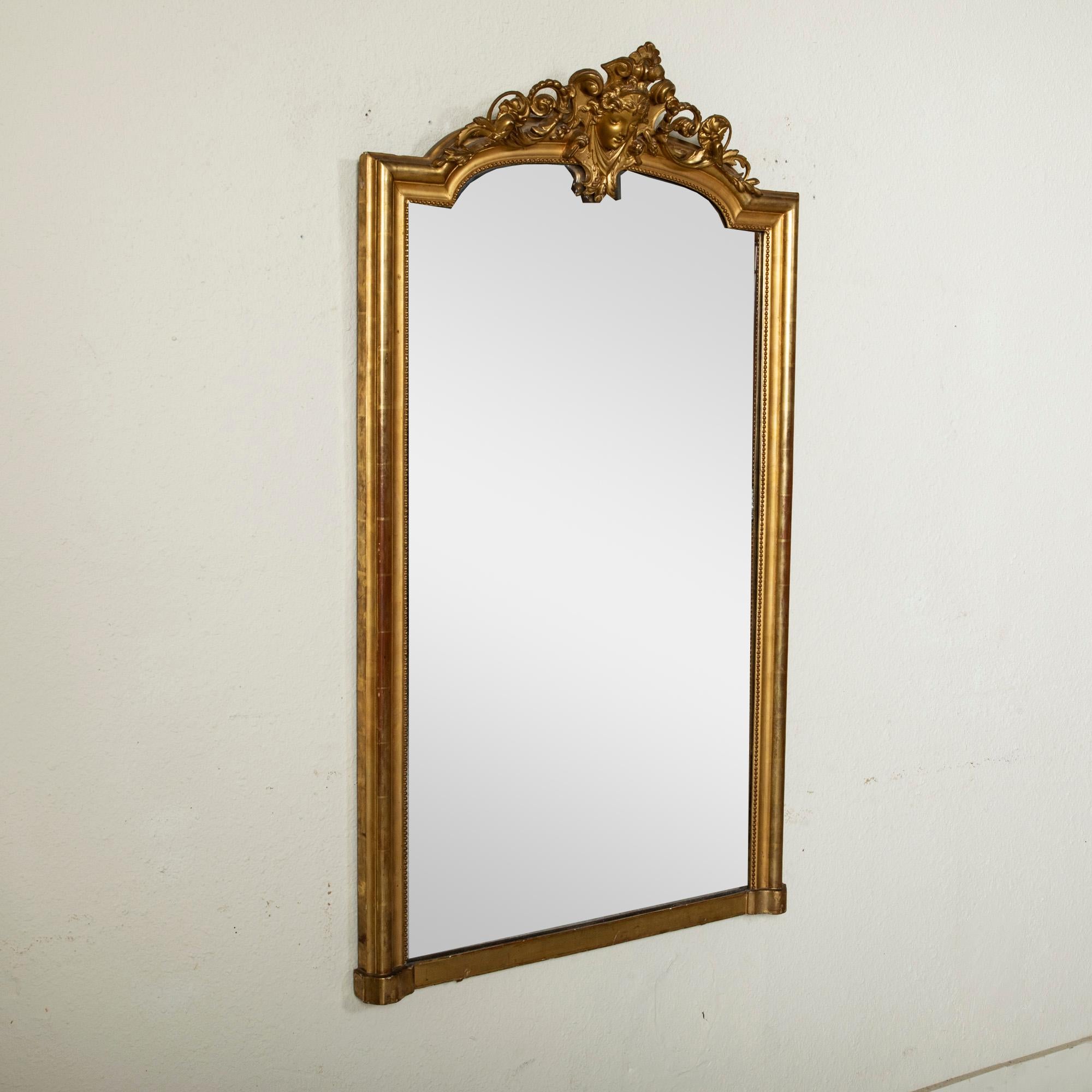 Mid-19th Century Napoleon III Period French Gilt Wood Mantel Mirror with Mask For Sale 1