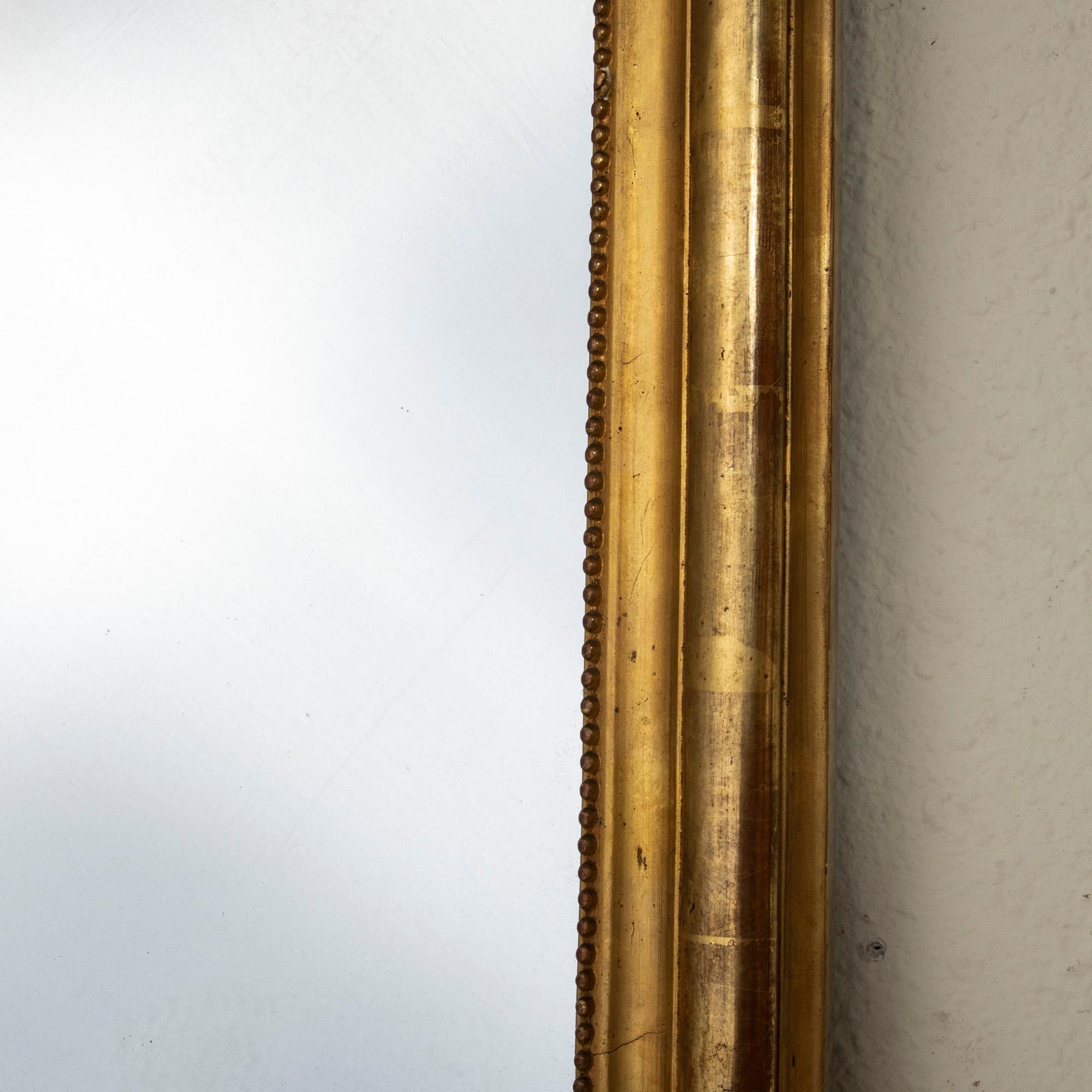Mid-19th Century Napoleon III Period French Gilt Wood Mantel Mirror with Mask For Sale 4