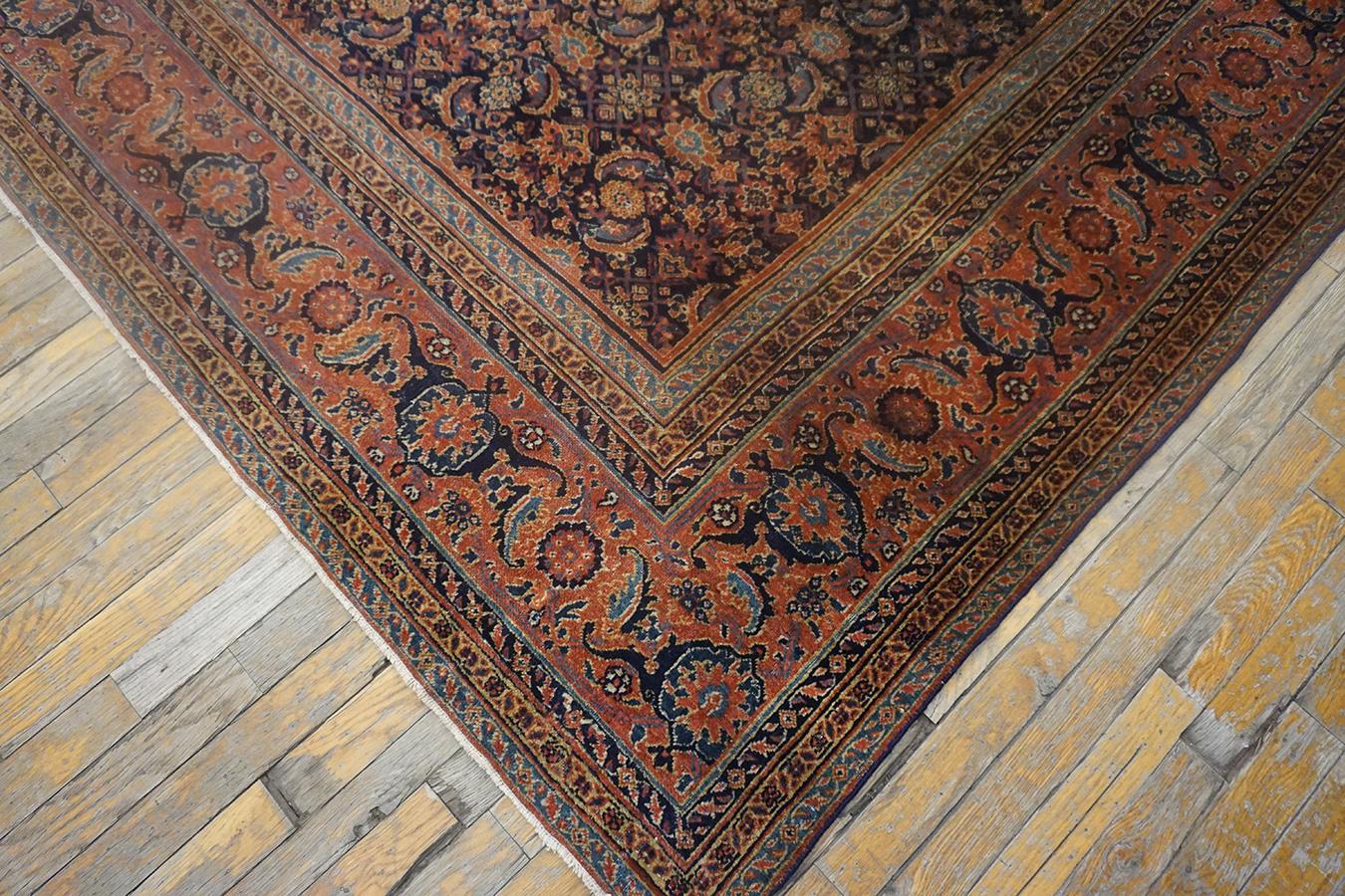 Mid 19th Century N.E. Persian Herat Carpet ( 8'6'' x 22'6'' - 260 x 685 ) In Good Condition For Sale In New York, NY