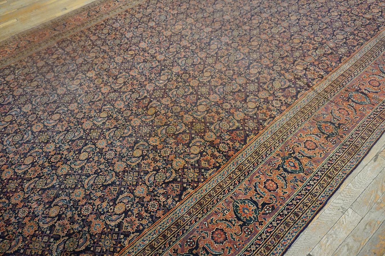 Mid 19th Century N.E. Persian Herat Carpet ( 8'6'' x 22'6'' - 260 x 685 ) For Sale 3