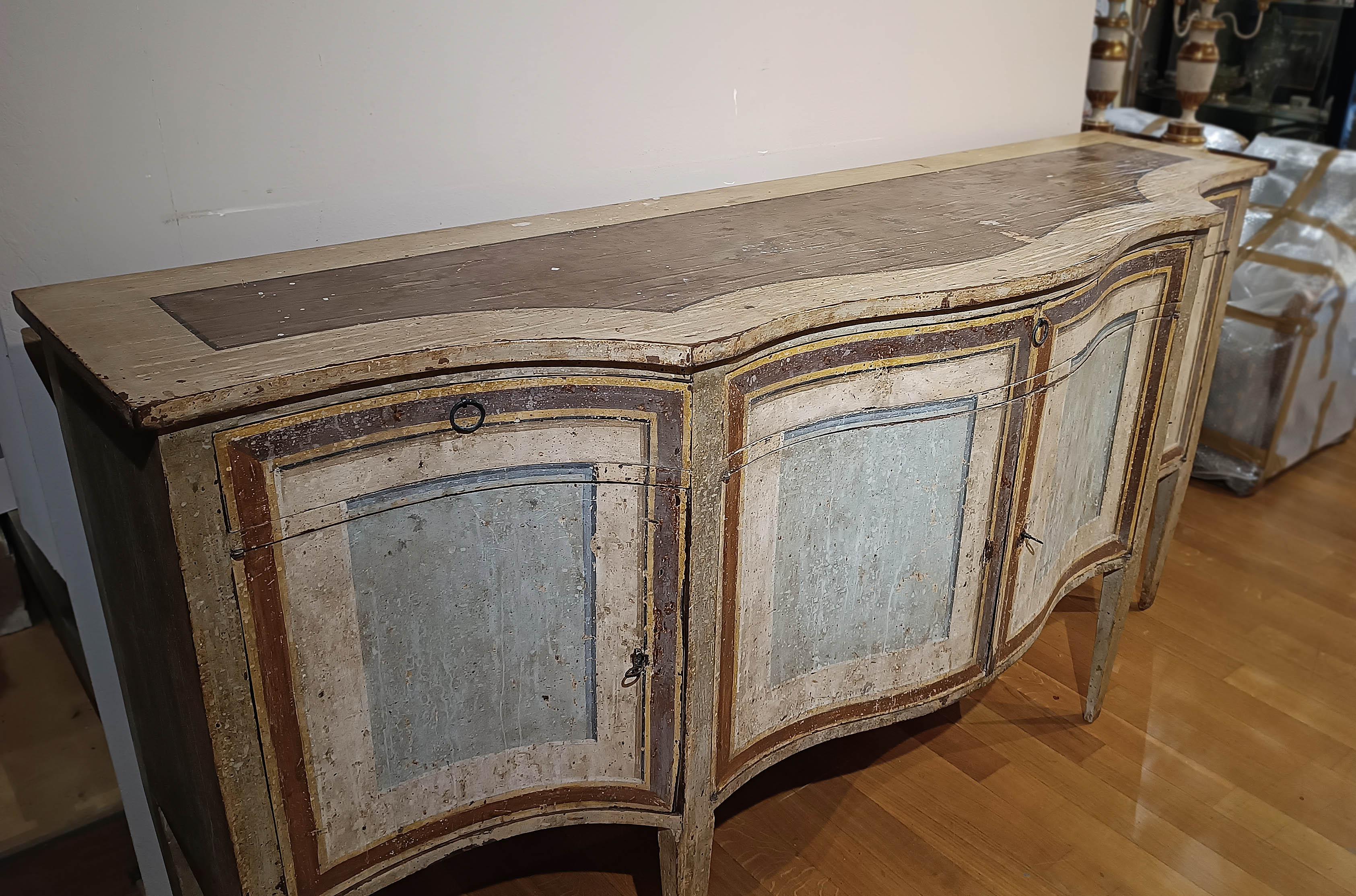 MID-19th CENTURY NEOCLASSIC-STYLE LACQUERED SIDEBOARD For Sale 3