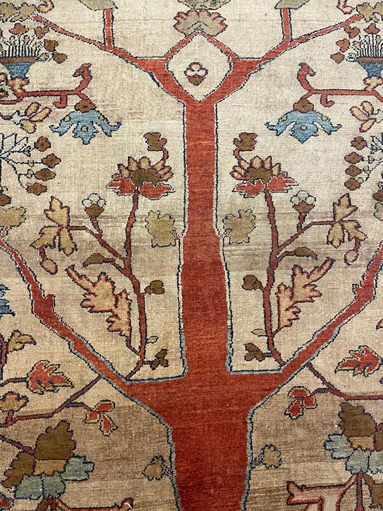 Mid 19th Century N.W. Persian Silk Heriz Carpet ( 4'3'' x 5'10'' - 130 x 178 ) For Sale 2